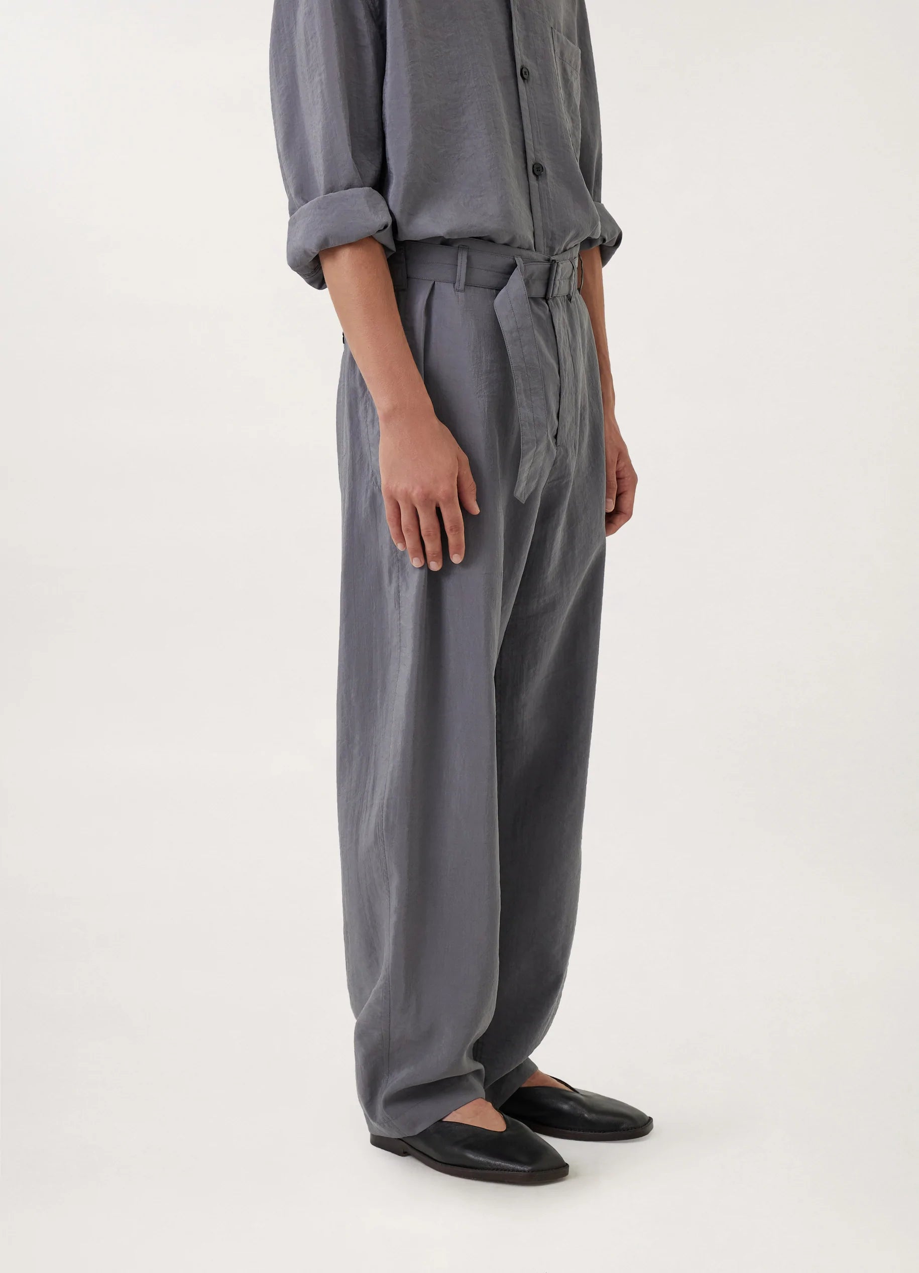 CLANE BELTED LOOSE STRAIGHT PANTS-