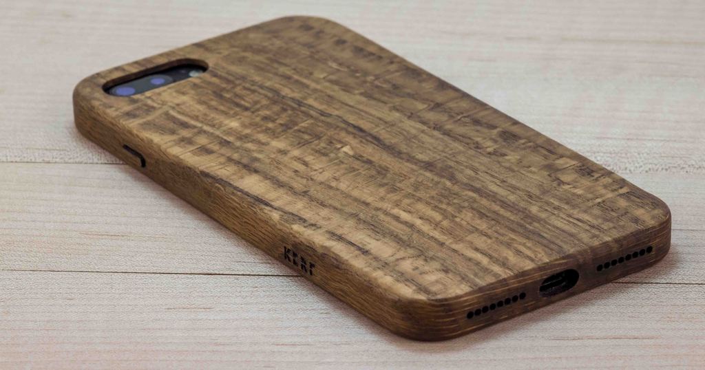 Figured Oak Case for iPhone 7 Plus