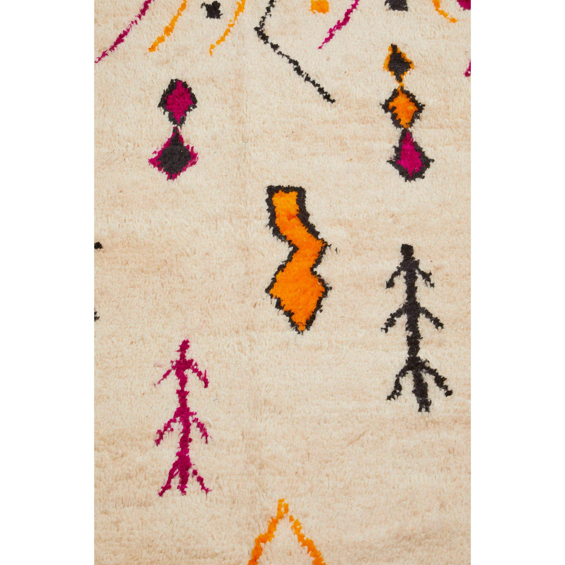MARIEM - White low pile Moroccan rug with pink & orange details