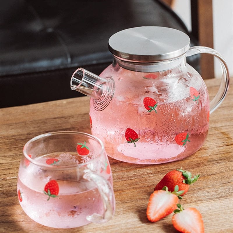 https://cdn.shopify.com/s/files/1/0272/5629/1416/products/kawaii-strawberry-glass-water-jug-cup-cup-the-kawaii-shoppu-0_1024x1024.jpg?v=1657942842