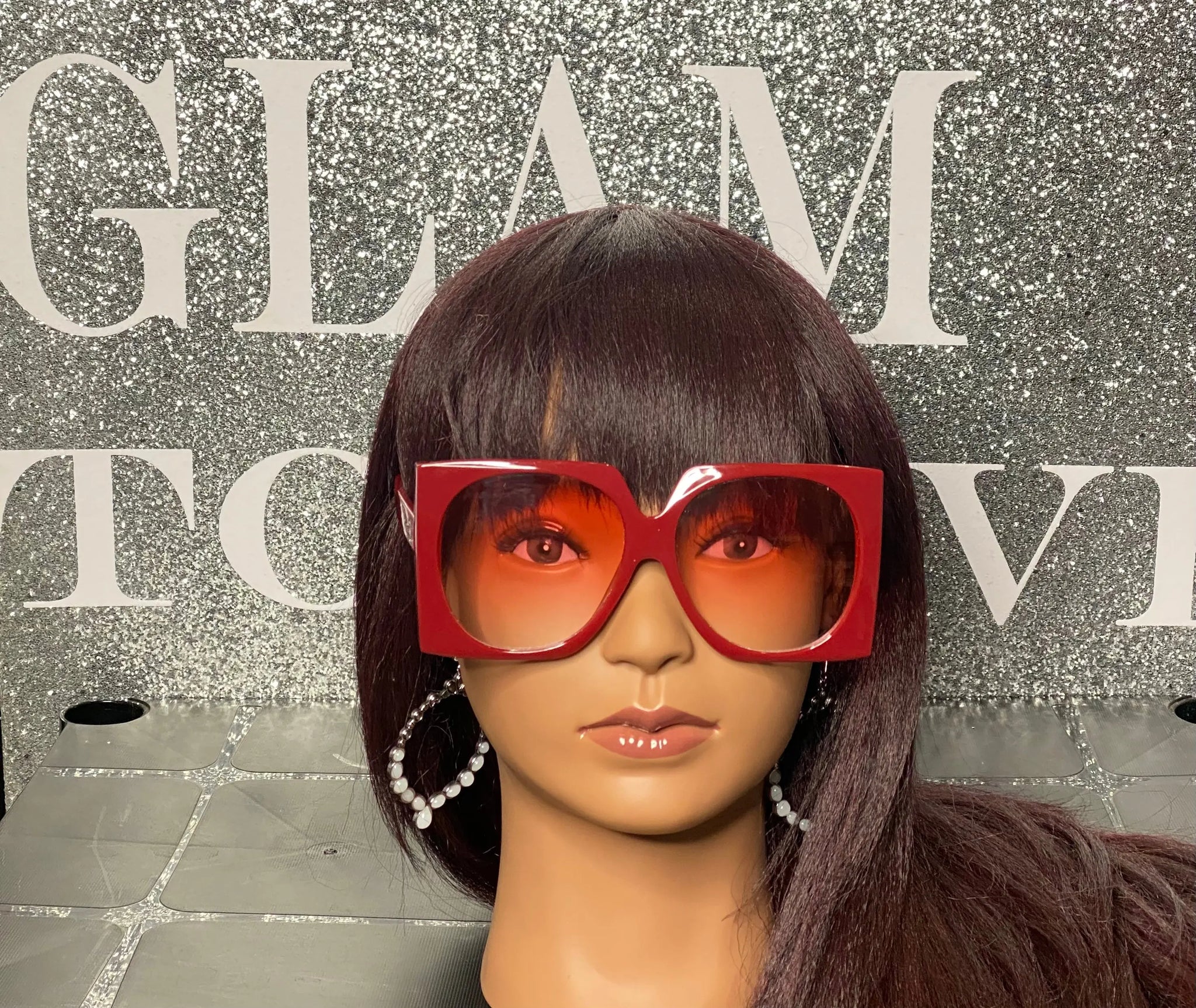 Mirar furtivamente Lavandería a monedas Impuestos SASHA Oversized Square Sunglasses – GlamChasyn Boutique