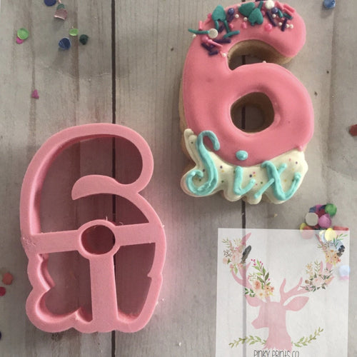 Number 7 Cookie Cutter – PinkyPrintsCo