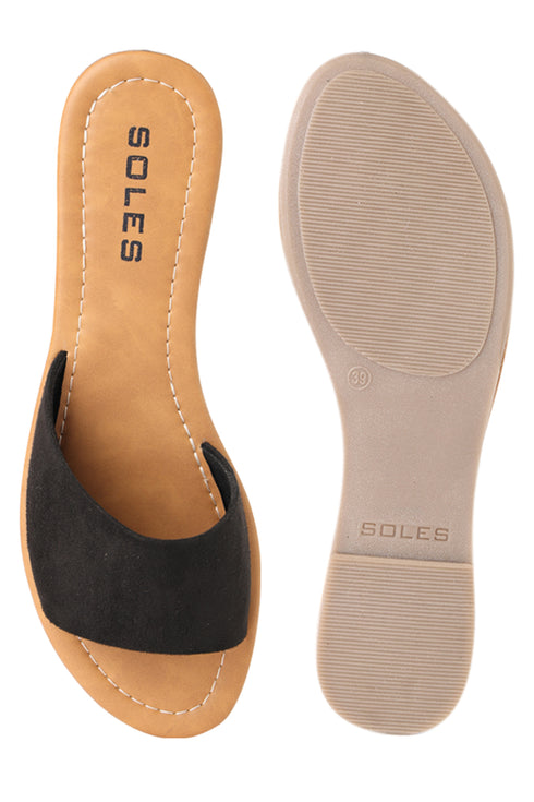 SOLES Women Black Flat Sandals