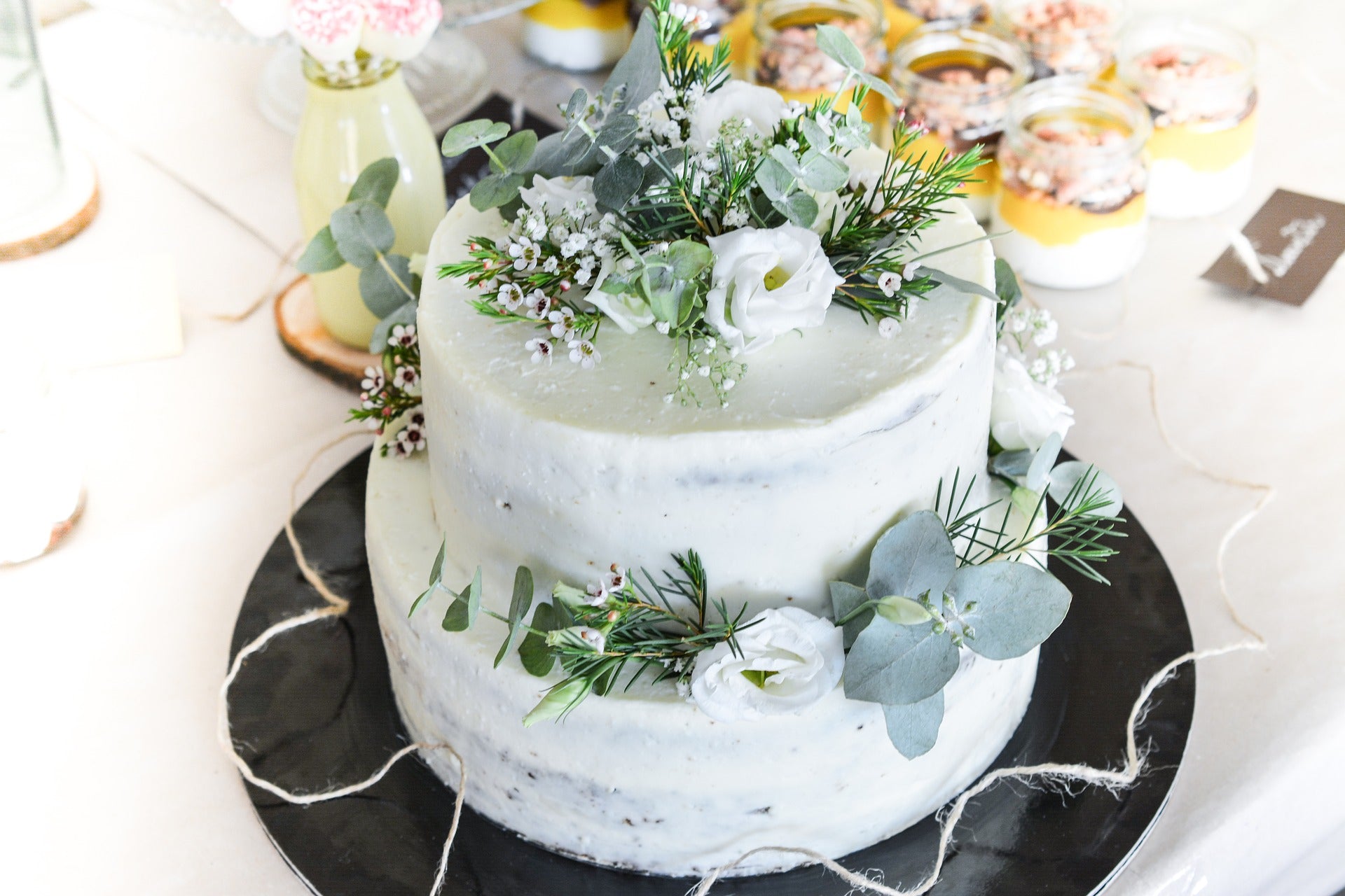 Wedding Cake Ideas: The Best—And Most Unusual—Wedding Cakes in Vogue | Vogue