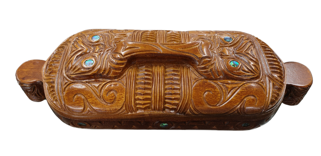 Wakahuia (Treasure Box) Pakati Wood Carving #874