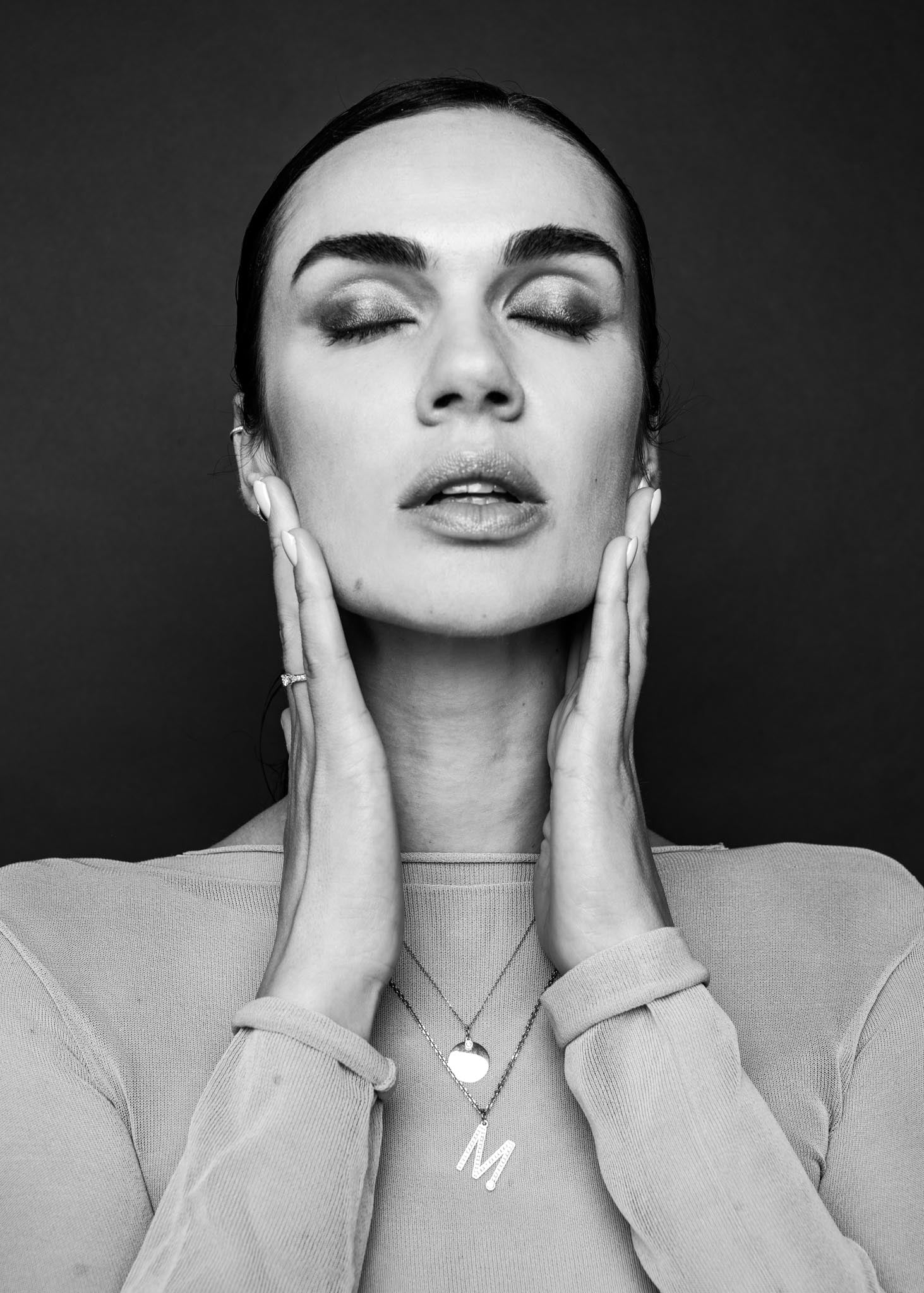 Formes Fine Jewelry with lab grown diamonds 2021 - 2022 campaign with Justina Jarute
