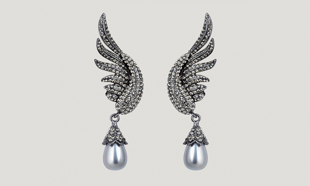 Crystal wing with pearl drop earrings