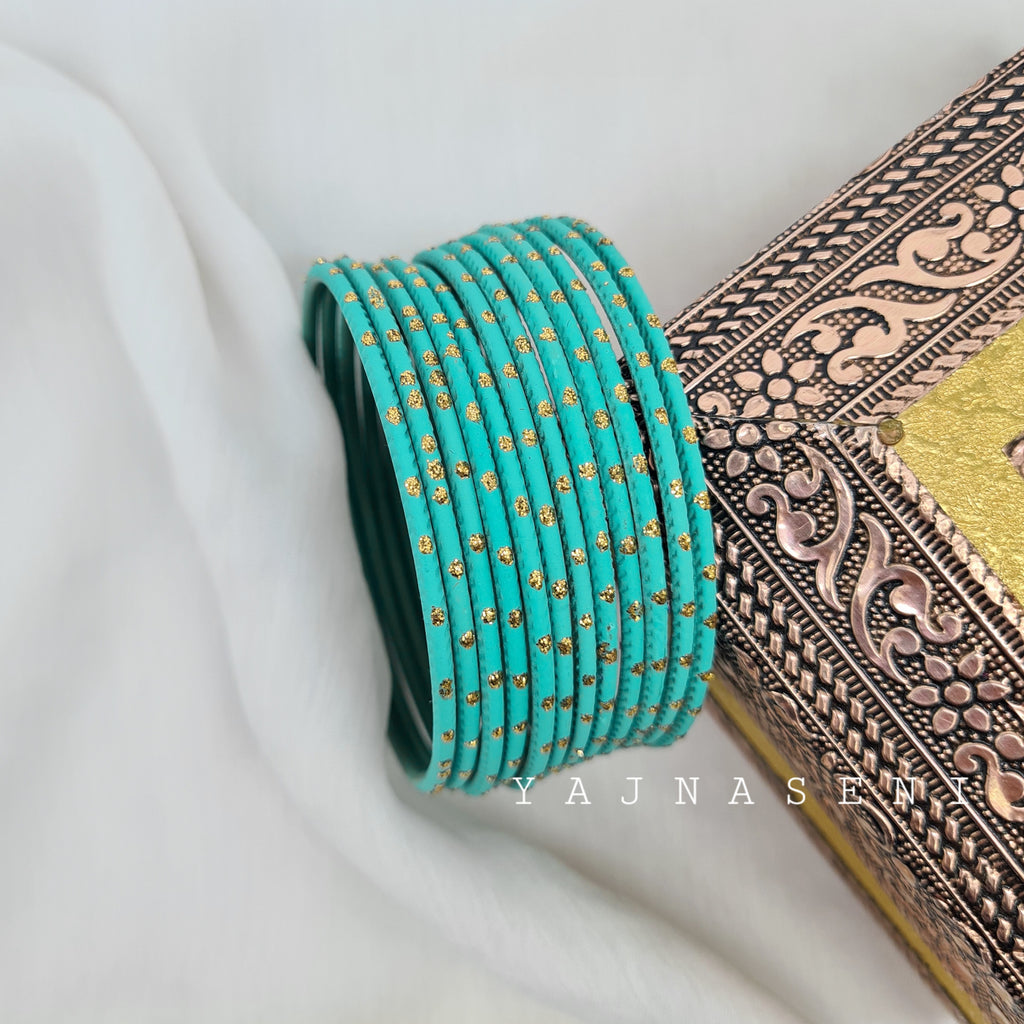 Saree belt / hipchain - Gold (thin) – Yajnaseni