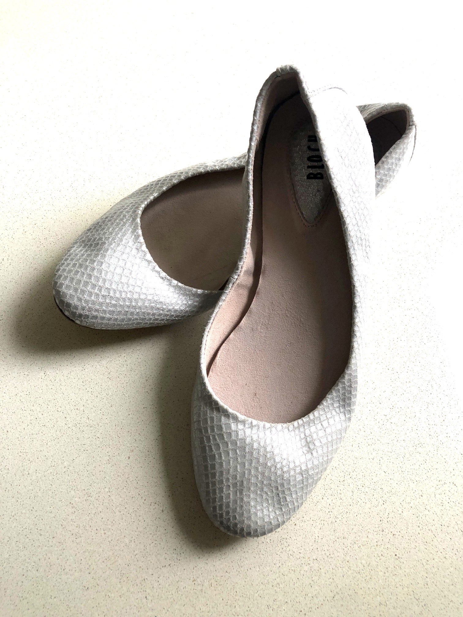kontrol ærme Arkæologi 1) Bloch ballerina sko i sølv – Fashionistas