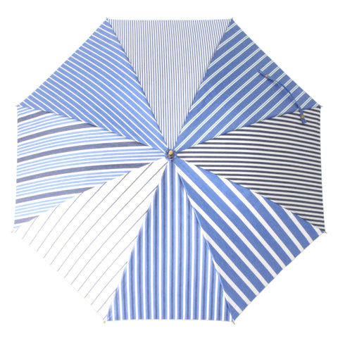 ストライプ柄の晴雨兼用日傘