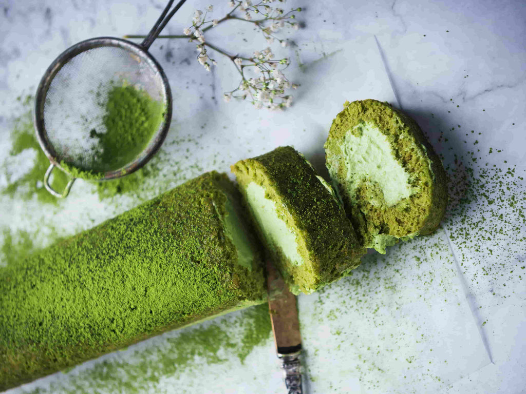 Matcha sponge roll