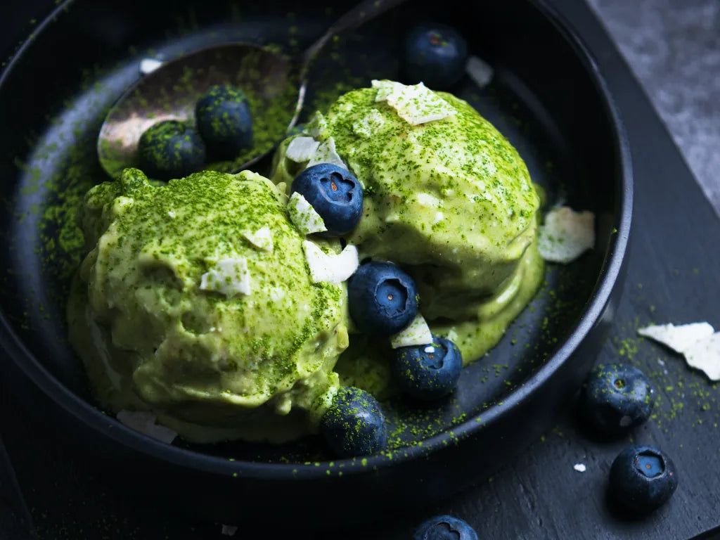 Preparación de helado de matcha