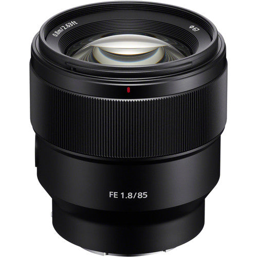 Sony SEL135F18GM FE 135mm f/1.8GM Lens, Ø82