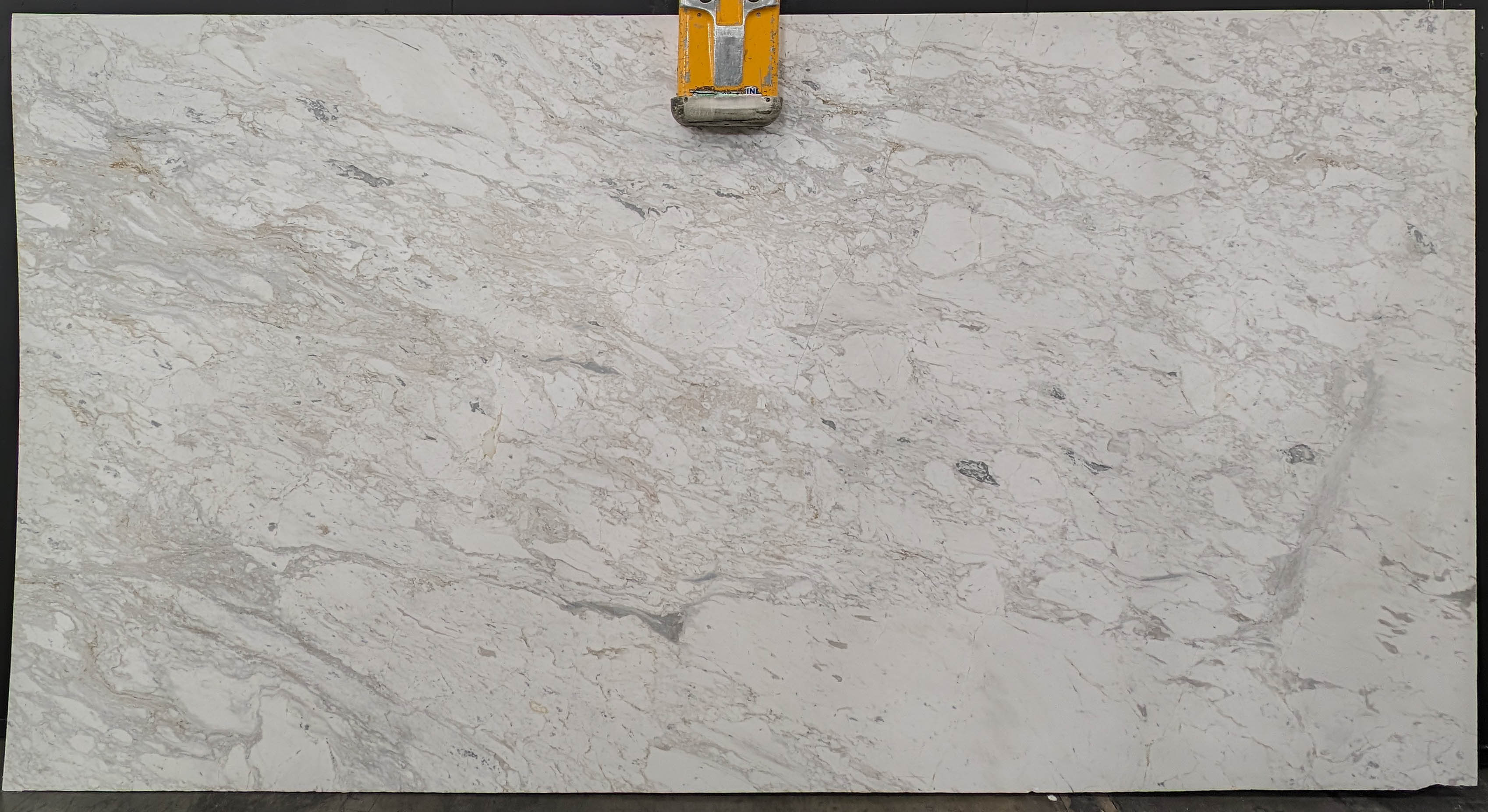  Arabescato%20D'oro%20Marble%20Slab%203/4%22%20%20Honed%20Stone - 54071#37 -  60X112VS 