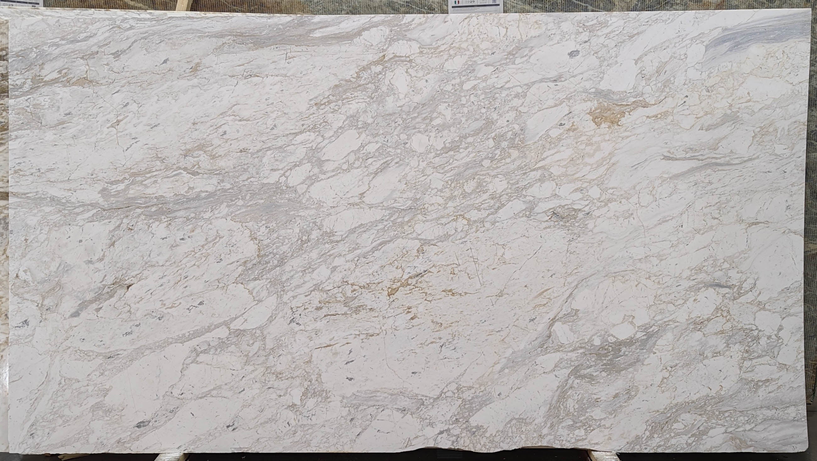  Arabescato%20D'oro%20Marble%20Slab%203/4%22%20%20Honed%20Stone - 54071#76 -  60X112VS 