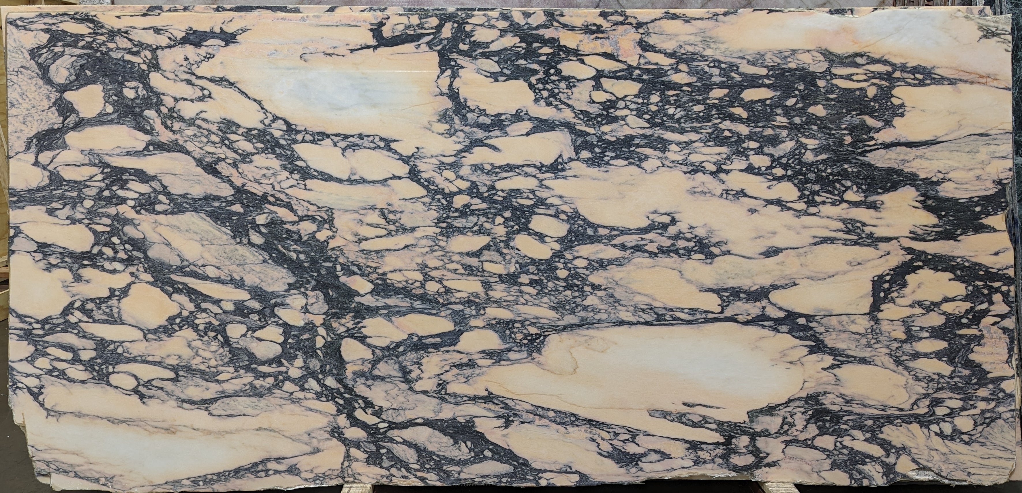  Arabescato%20Rosa%20Marble%20Slab%203/4%22%20%20Polished%20Stone - DW877#01 -  55X120 