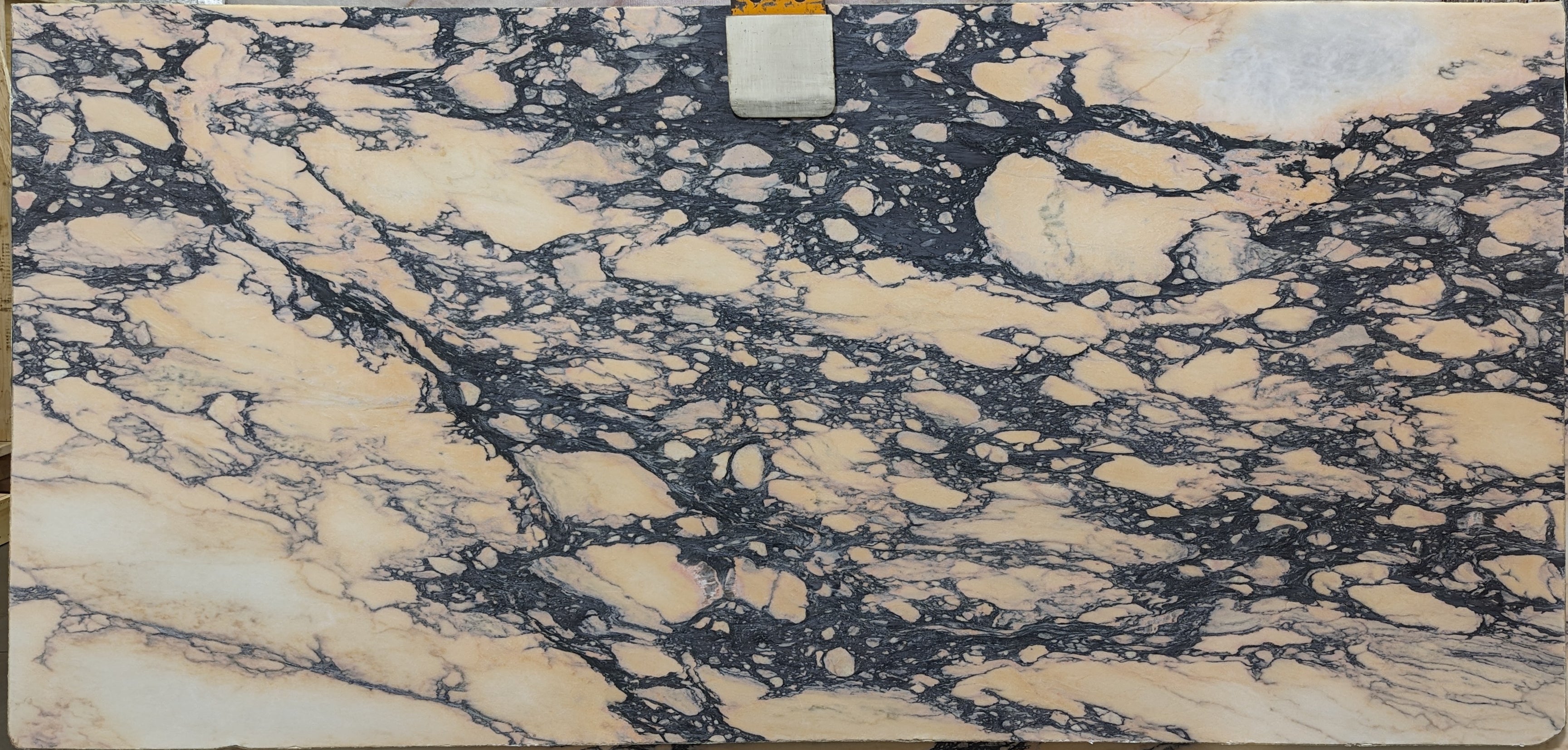  Arabescato%20Rosa%20Marble%20Slab%203/4%22%20%20Polished%20Stone - DW877#07 -  58X120 