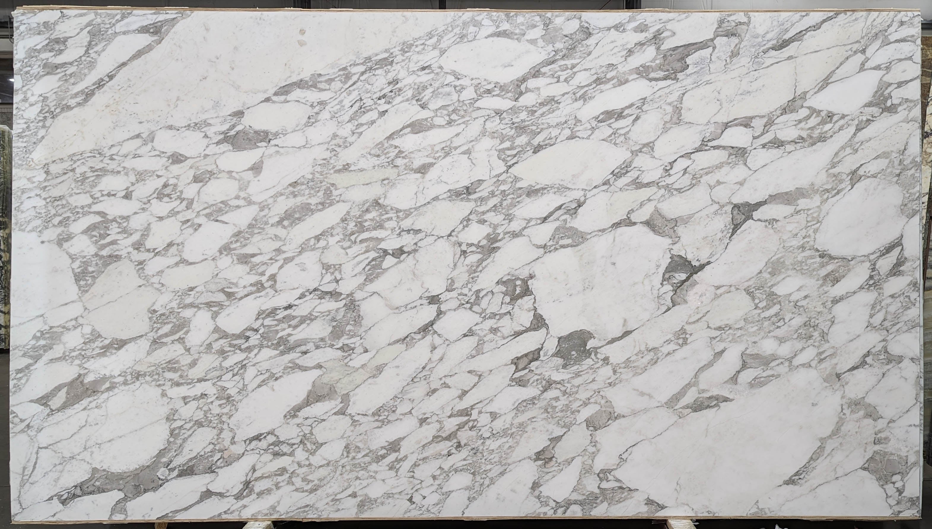  Arabescato%20Vagli%20Marble%20Slab%203/4%22%20%20Honed%20Stone - 23128#48 -  76x137 