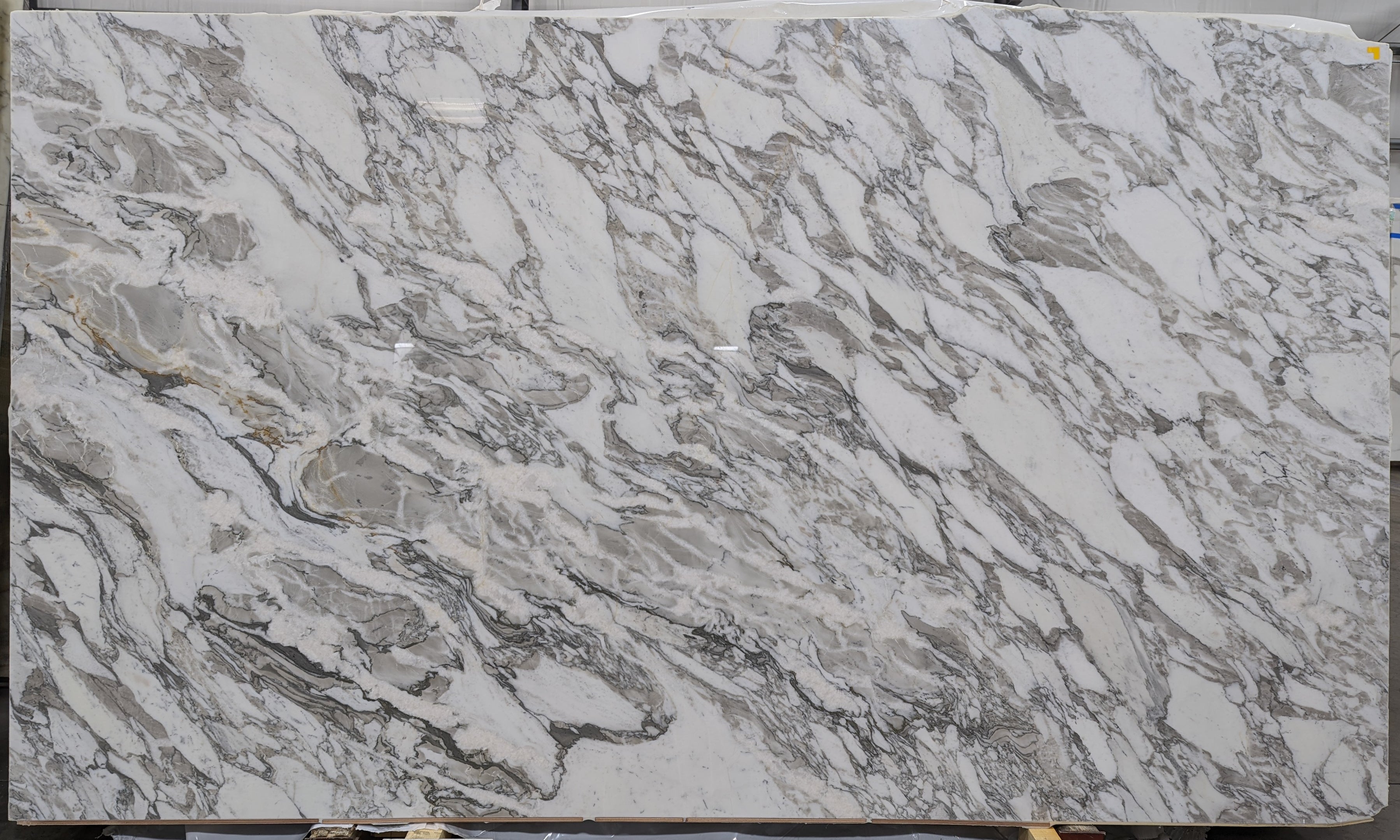  Arabescato Vagli Marble Slab 3/4  Polished Stone - 3569#51 -  67X116 