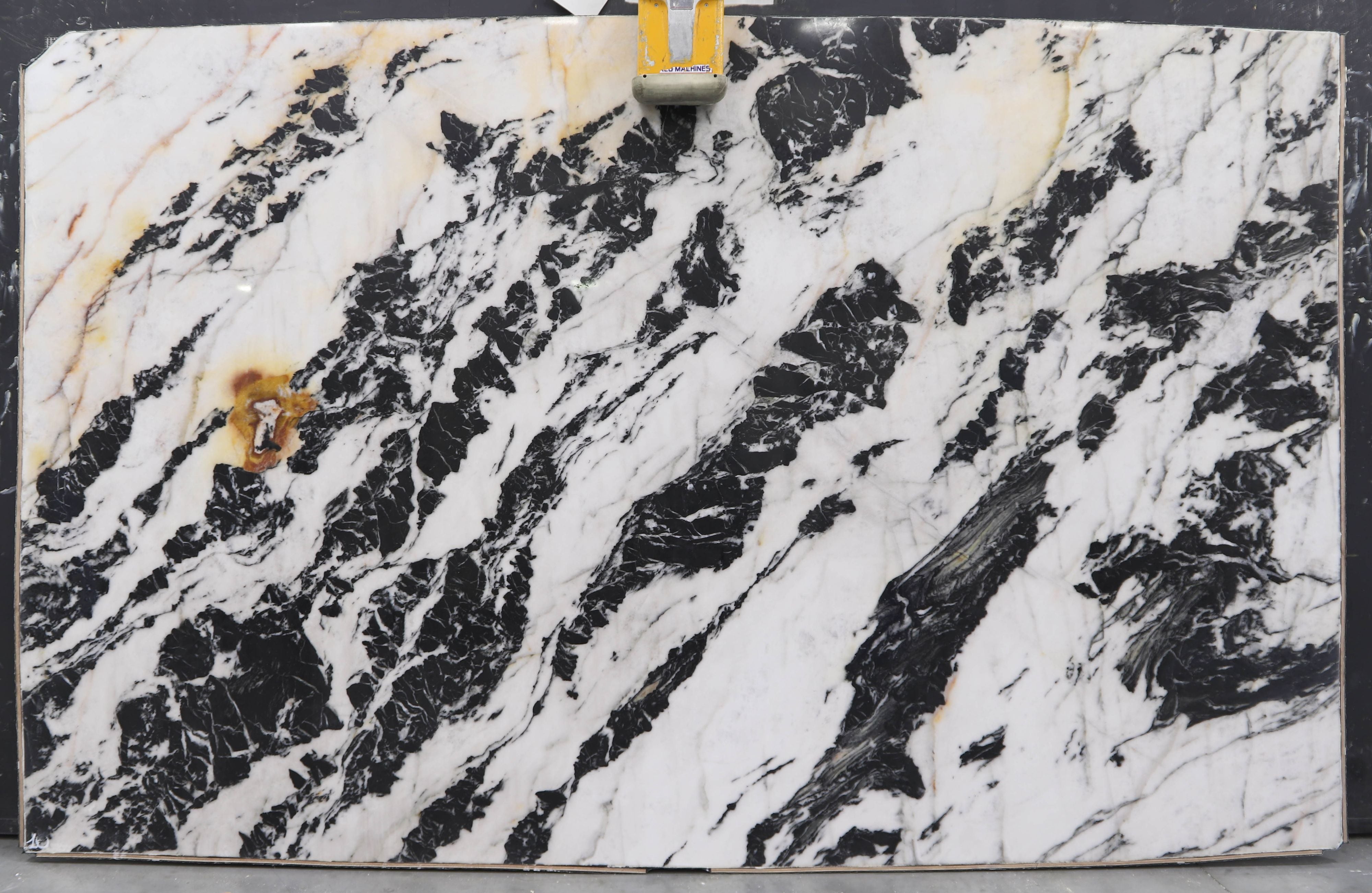  Bajkal Crystal Quartzite Slab 3/4  Polished Stone - BG12760#10 -  74X119 