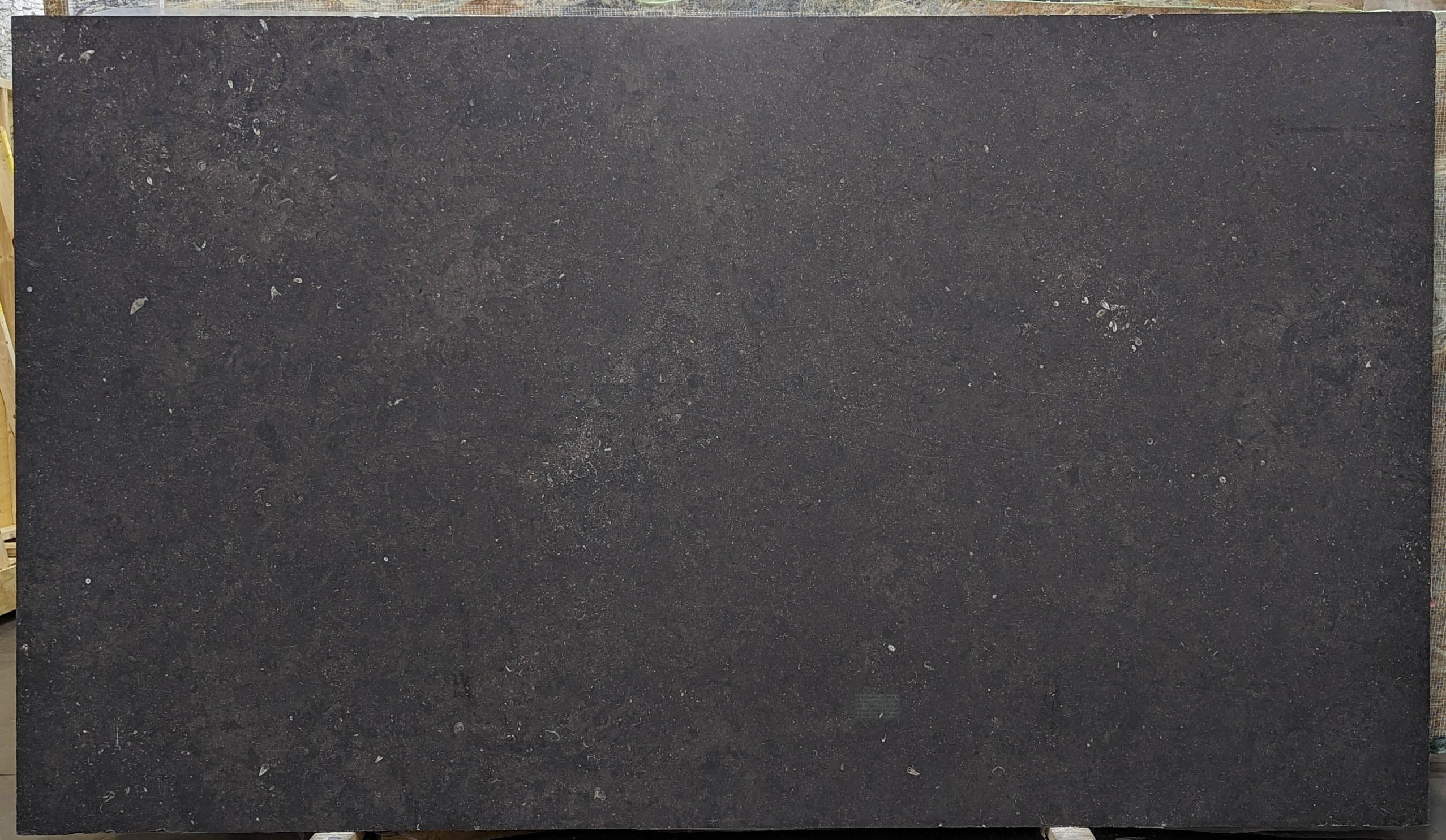  Belgian Bluestone Slab 3/4 - 2093#16 -  69X122 