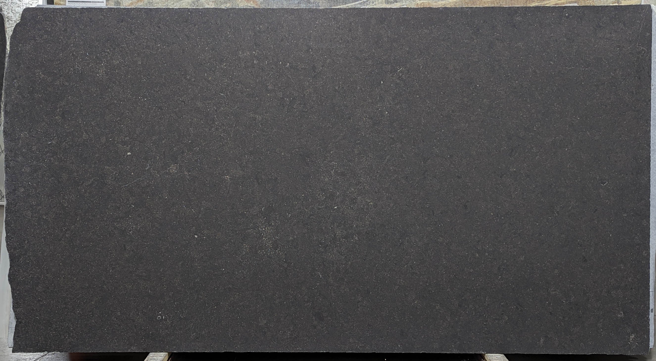  Belgian Bluestone Slab 1-1/4 - 2092#24 -  65x118 