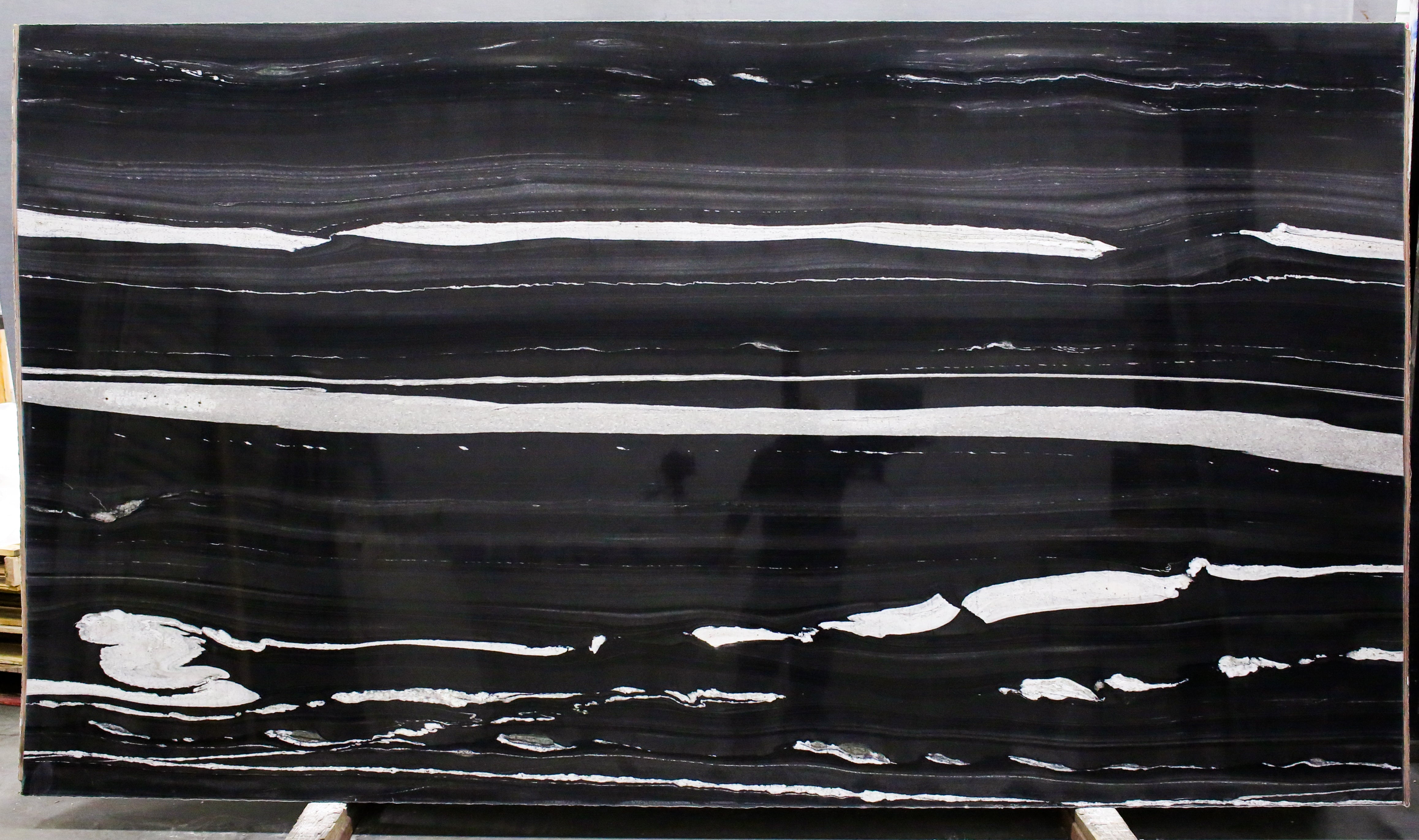  Brazilian Black Rush Granite Slab 3/4  Polished Stone - 32121G#31 -  70X125 