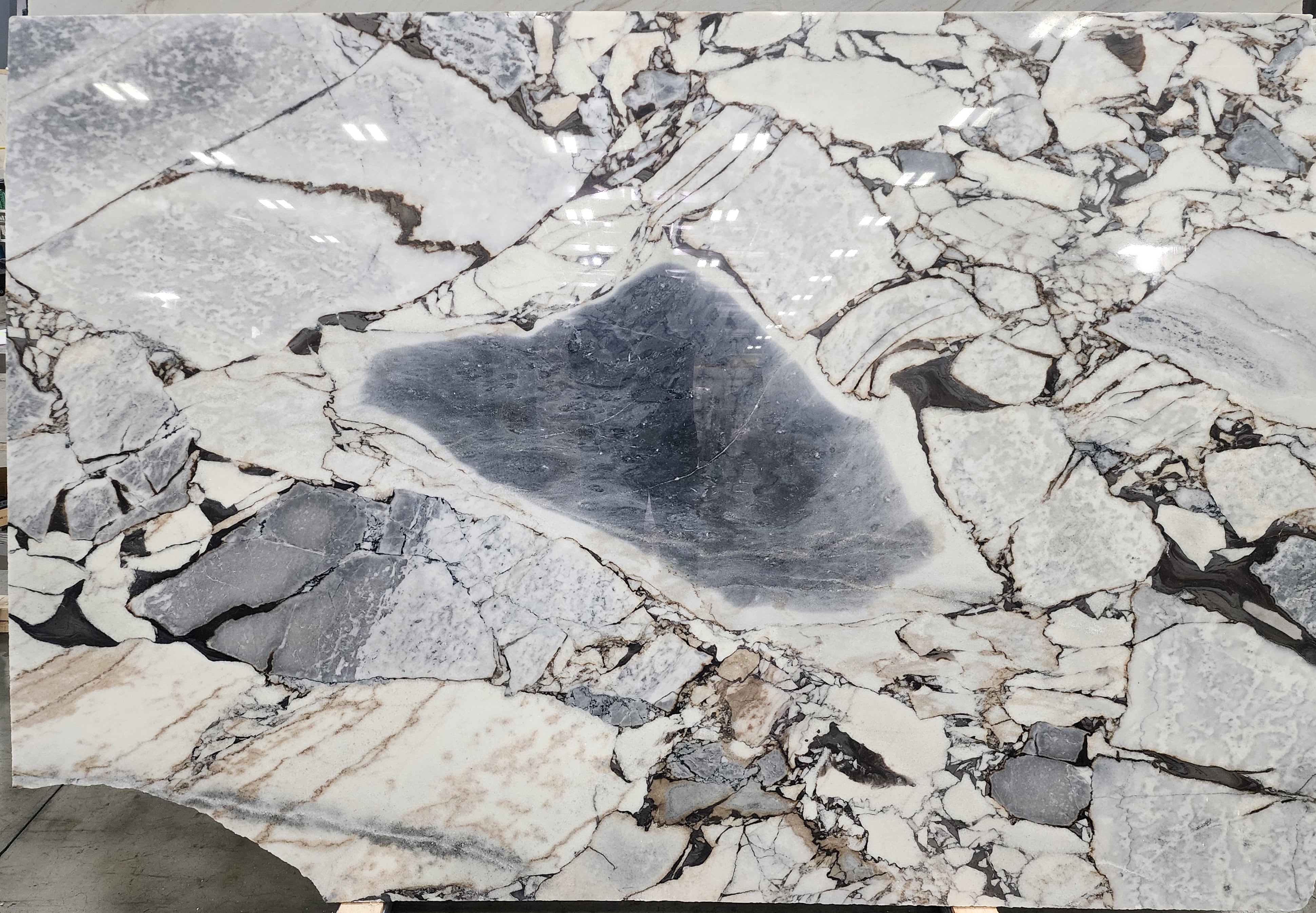  Breccia Grigio Marble Slab 3/4 - P89319#25 -  48X94 