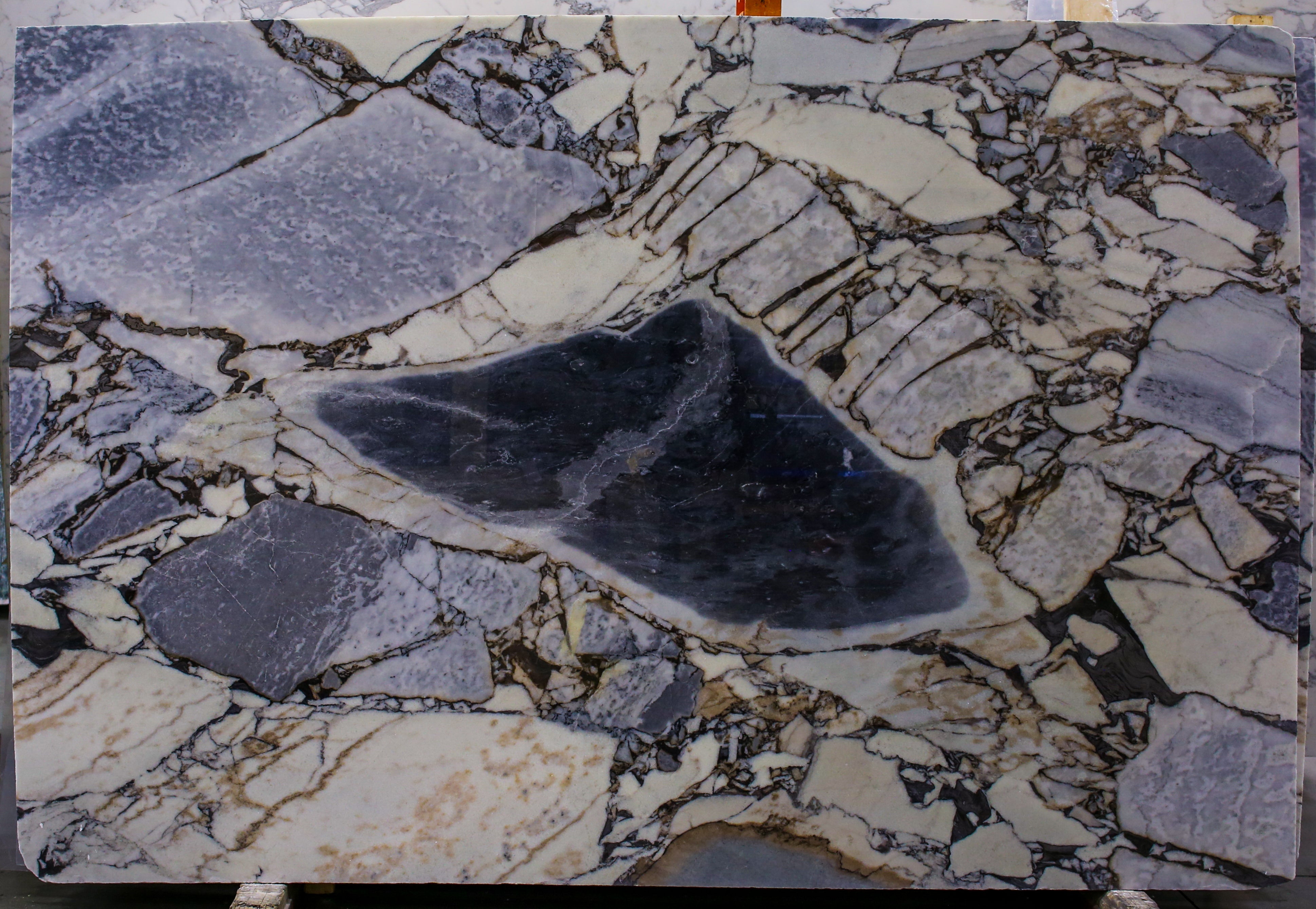  Breccia%20Grigio%20Marble%20Slab%203/4%22%20%20Honed%20Stone - P89319#29 -  63X94 