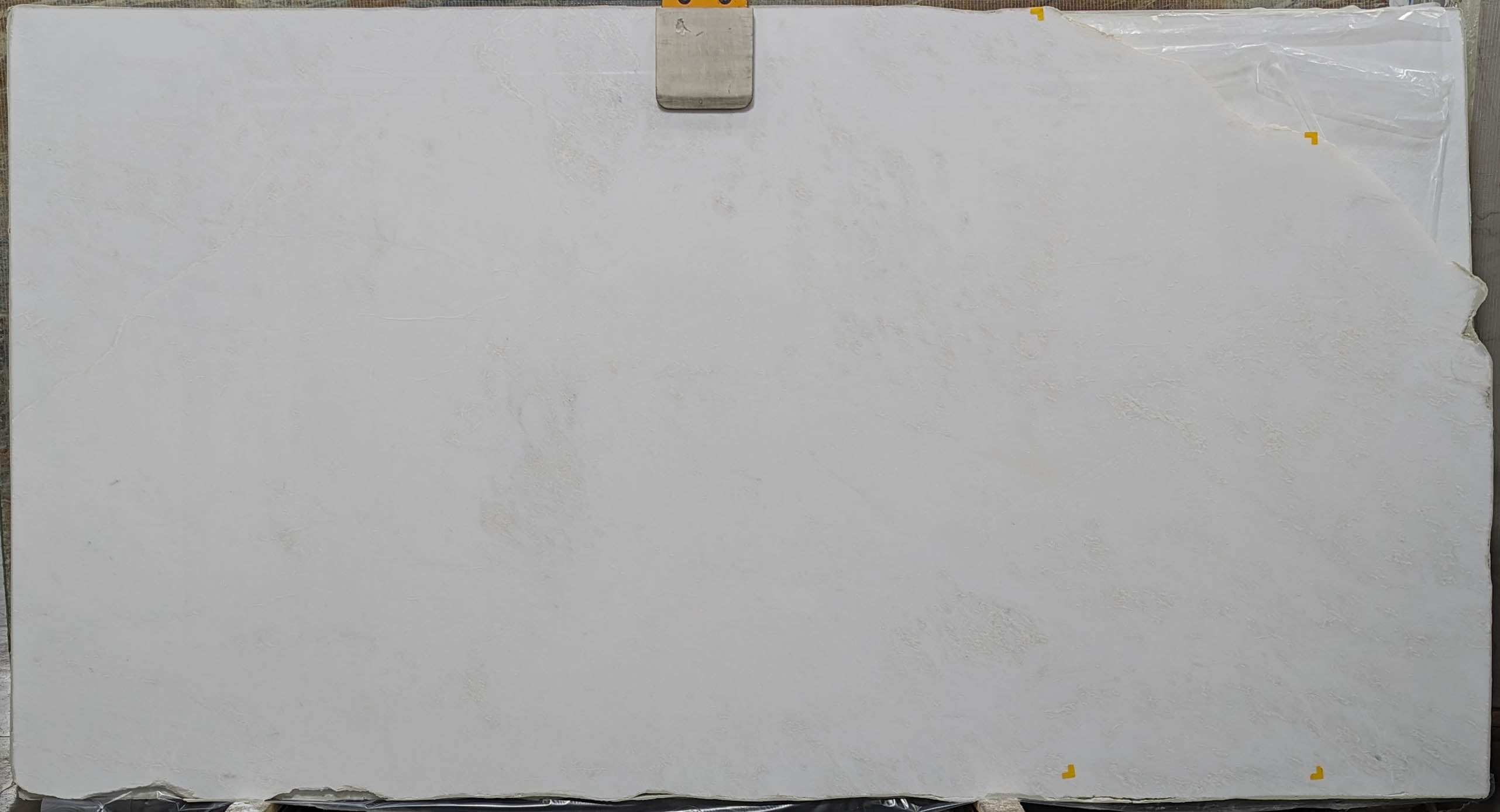  Bianco%20Rhino%20Marble%20Slab%203/4%22%20%20Polished%20Stone - VR7451#02 -  26x126 