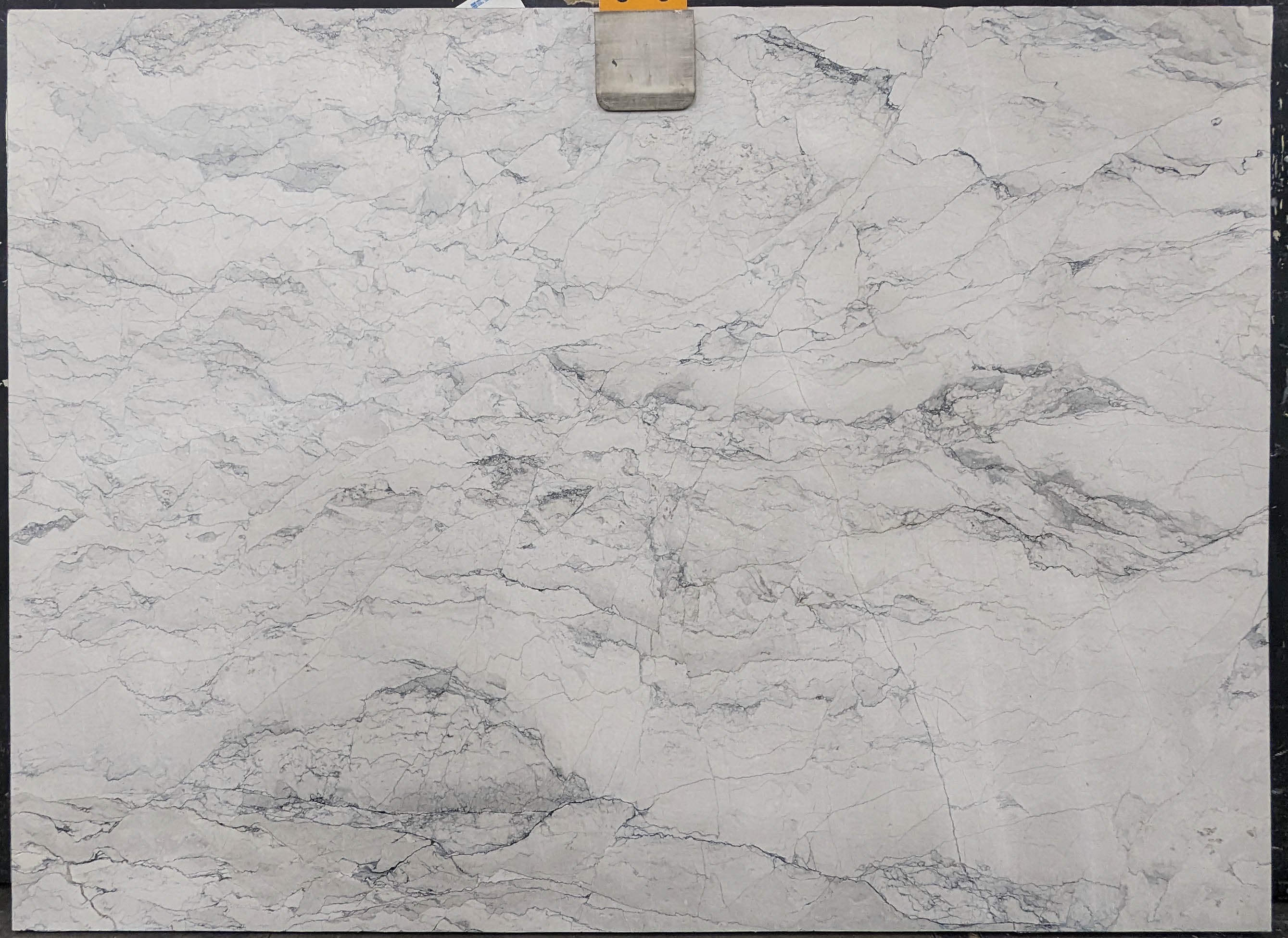  Bianco%20Nuvoloso%20Marble%20Slab%203/4%22%20%20Honed%20Stone - P327#57 -  76x106 