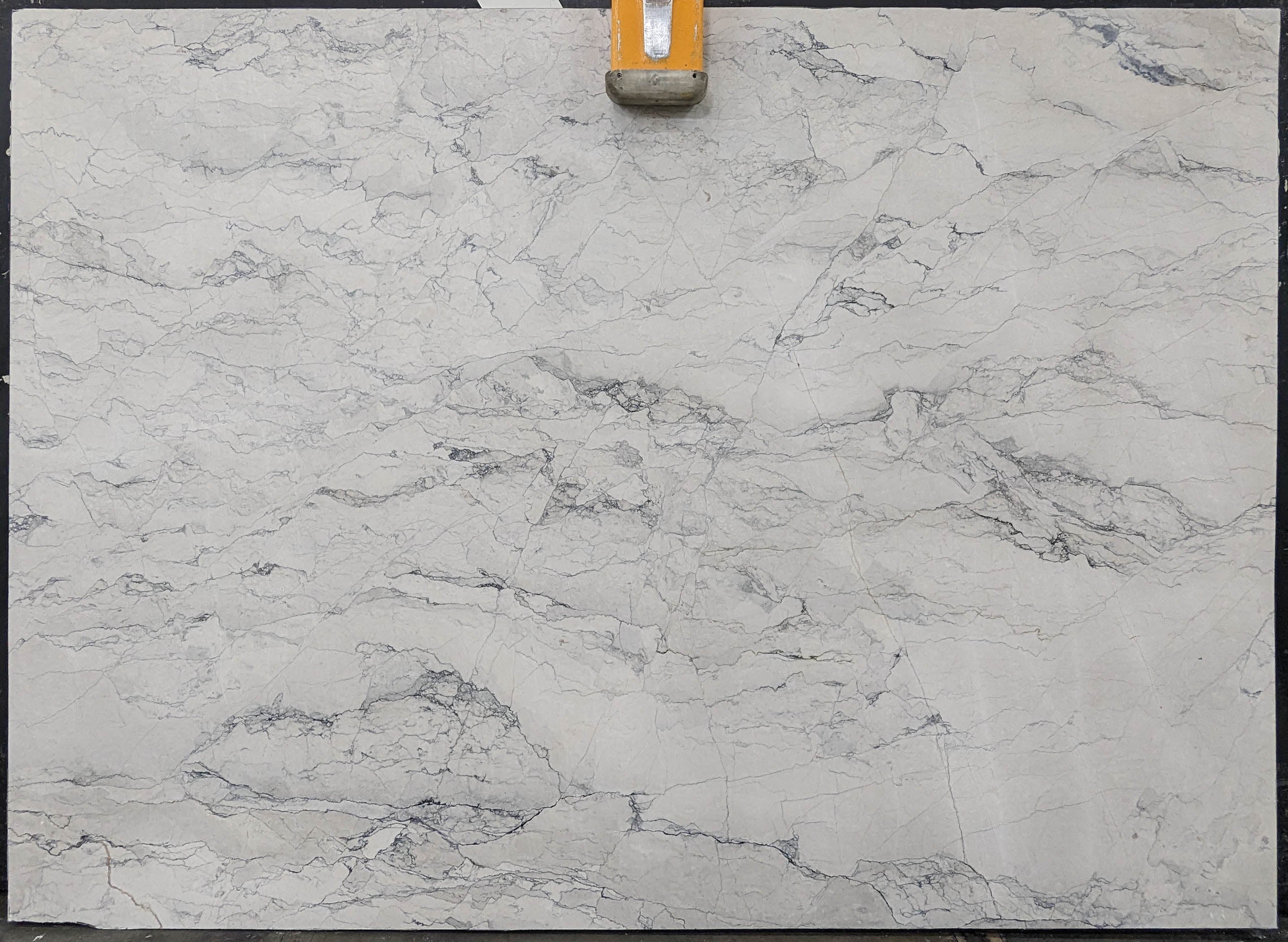  Bianco%20Nuvoloso%20Marble%20Slab%203/4%22%20%20Honed%20Stone - P327#59 -  76x106 