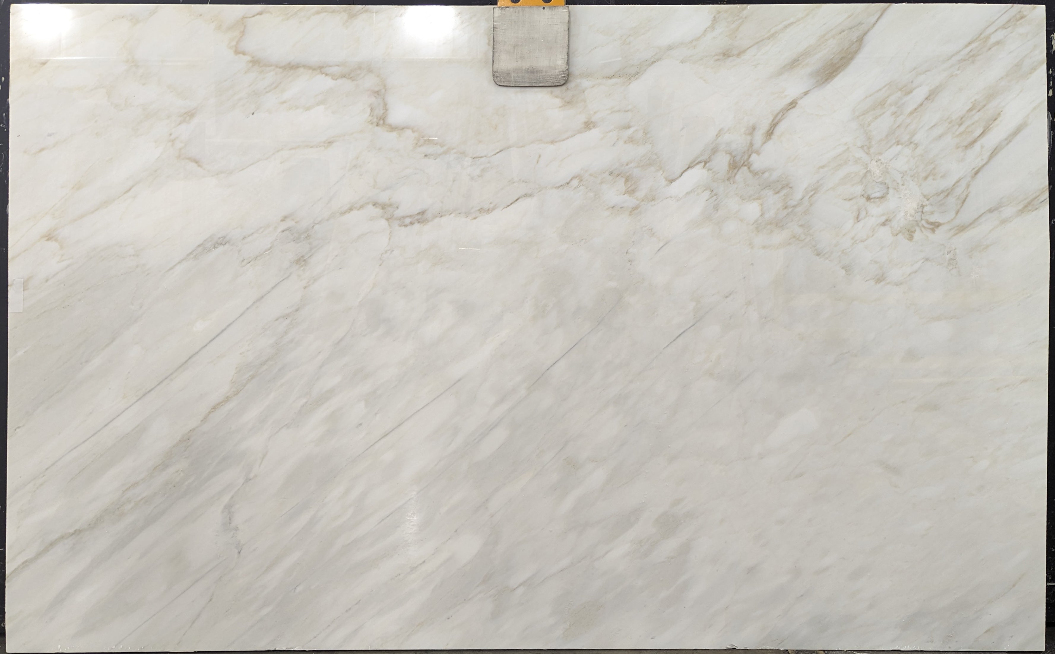  Calacatta Cremo Marble Slab 3/4  Polished Stone - 11726#24 -  69X113 