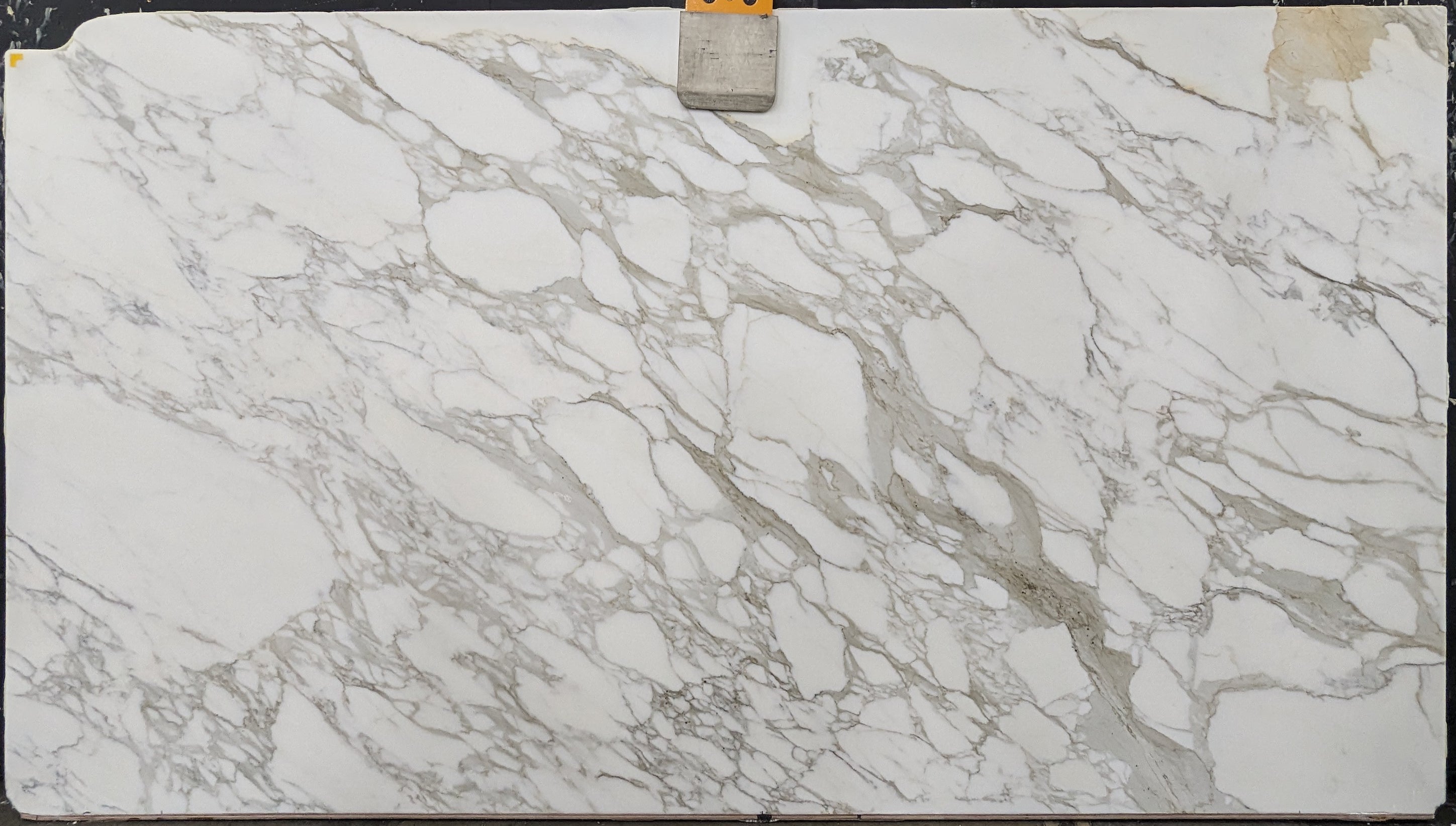  Calacatta Gold A1 Select Marble Slab 3/4 - 27547#21 -  64x124 