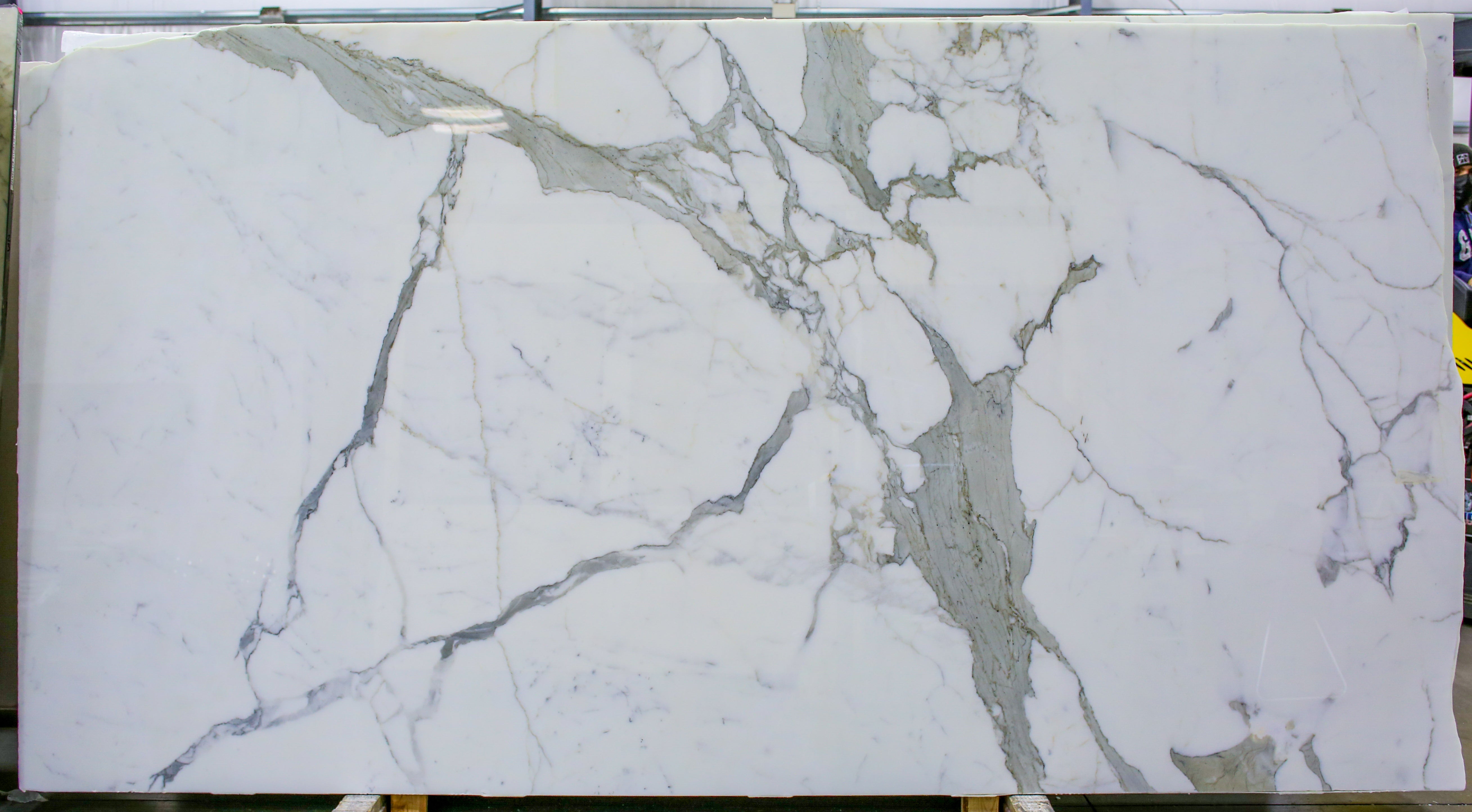  Calacatta Gold A1 Select Marble Slab 1-1/4 - AB0606B#79 -  70X135 