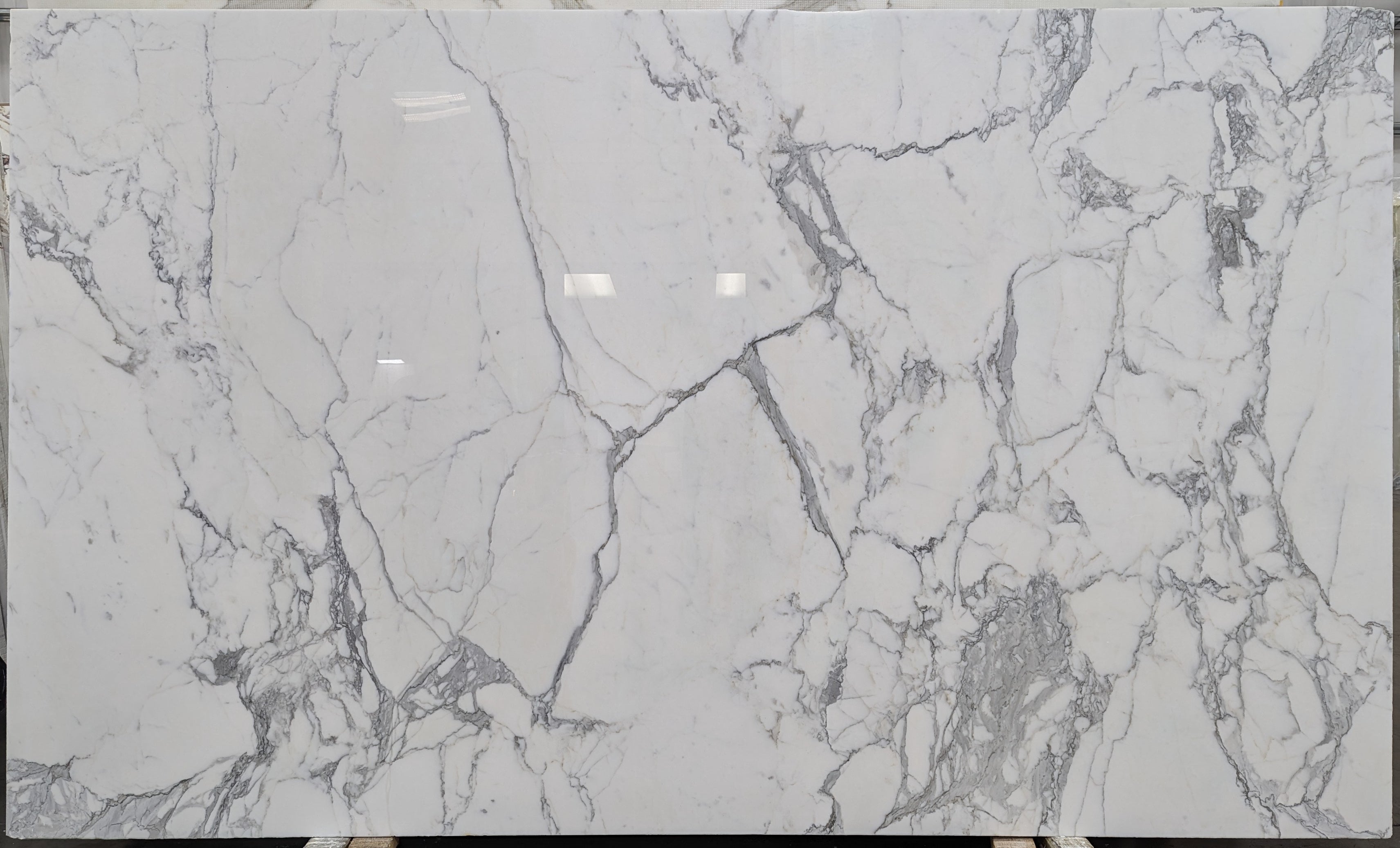  Calacatta Gold A2 Standard Marble Slab 3/4 - 2239B#23 -  VS 68x114 