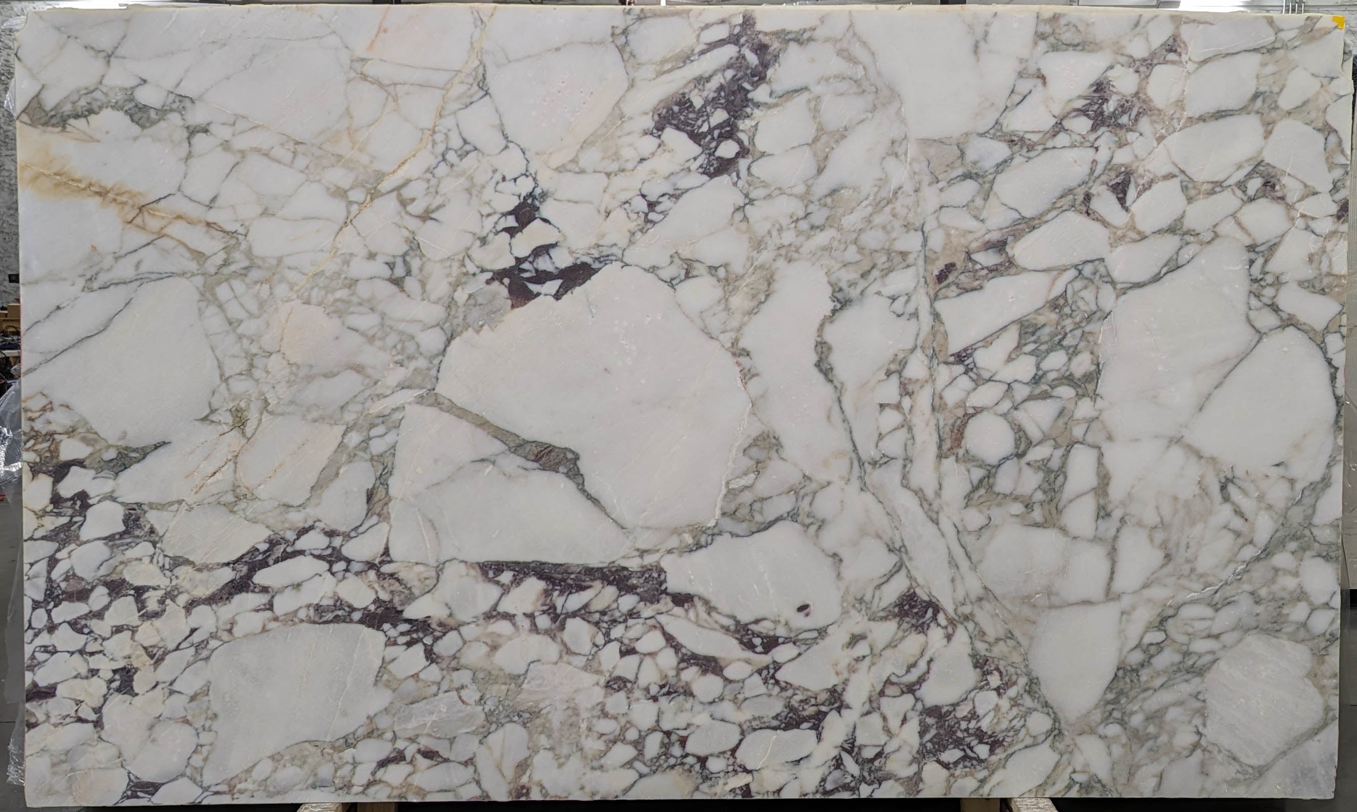  Calacatta%20Imperiale%20Marble%20Slab%203/4%22%20%20Honed%20Stone - B8039#39 -  70X117 