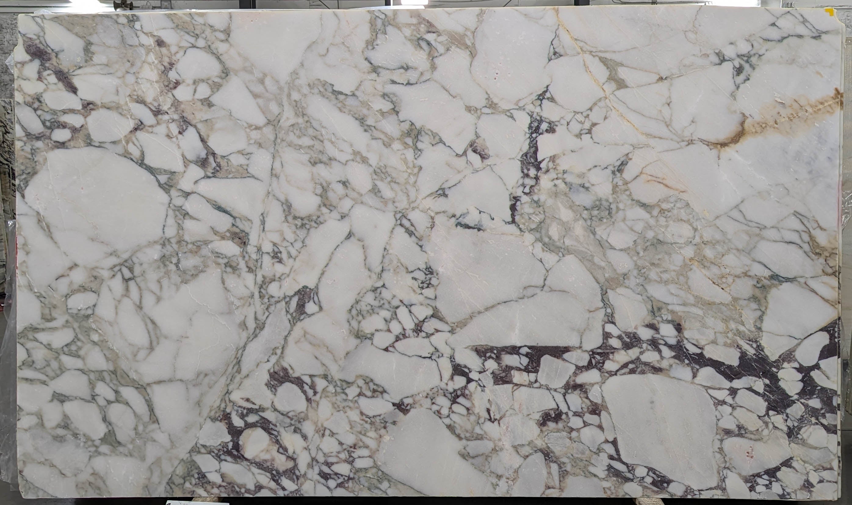  Calacatta%20Imperiale%20Marble%20Slab%203/4%22%20%20Honed%20Stone - B8039#44 -  69X117 