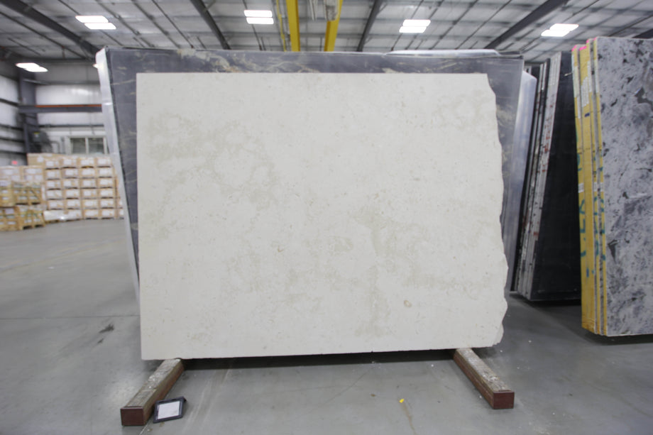  Crema Luna Limestone Slab 3/4  Honed Stone - 45093#18 -  66x82 