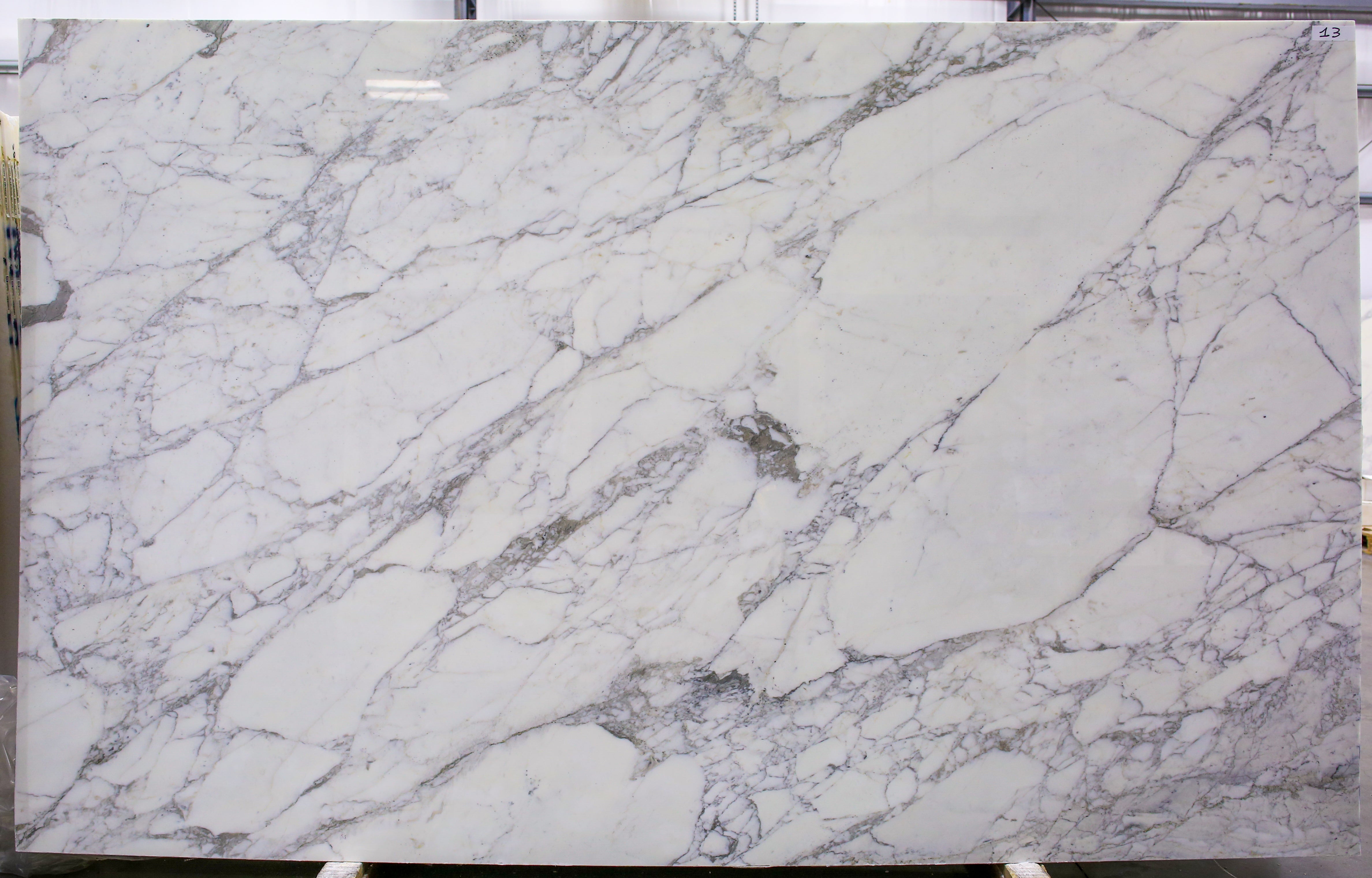  Calacatta Veneto Marble Slab 3/4 - B049799A#13 -  77x124 