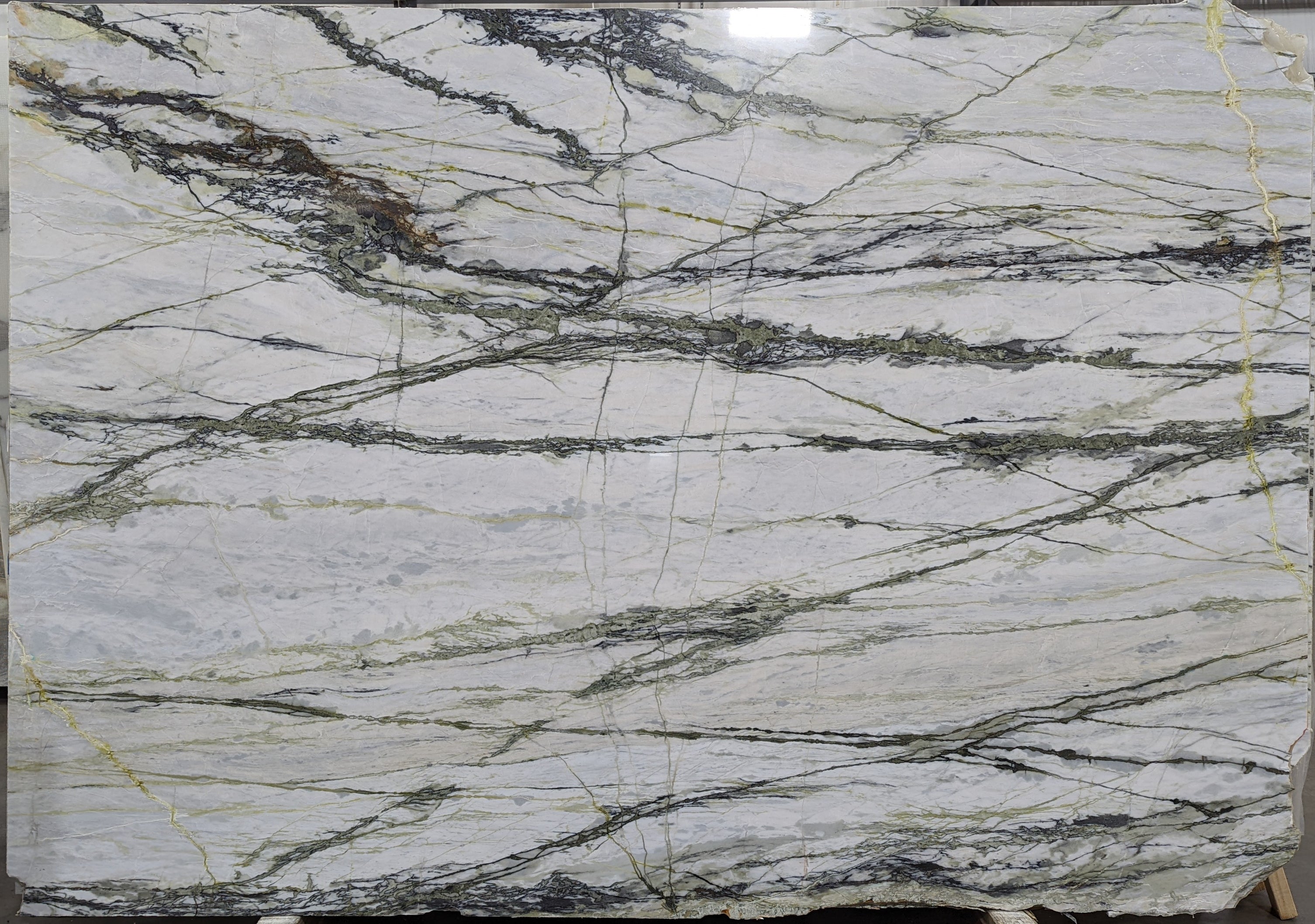 TYPE 03 LOW GREEN MARBLE