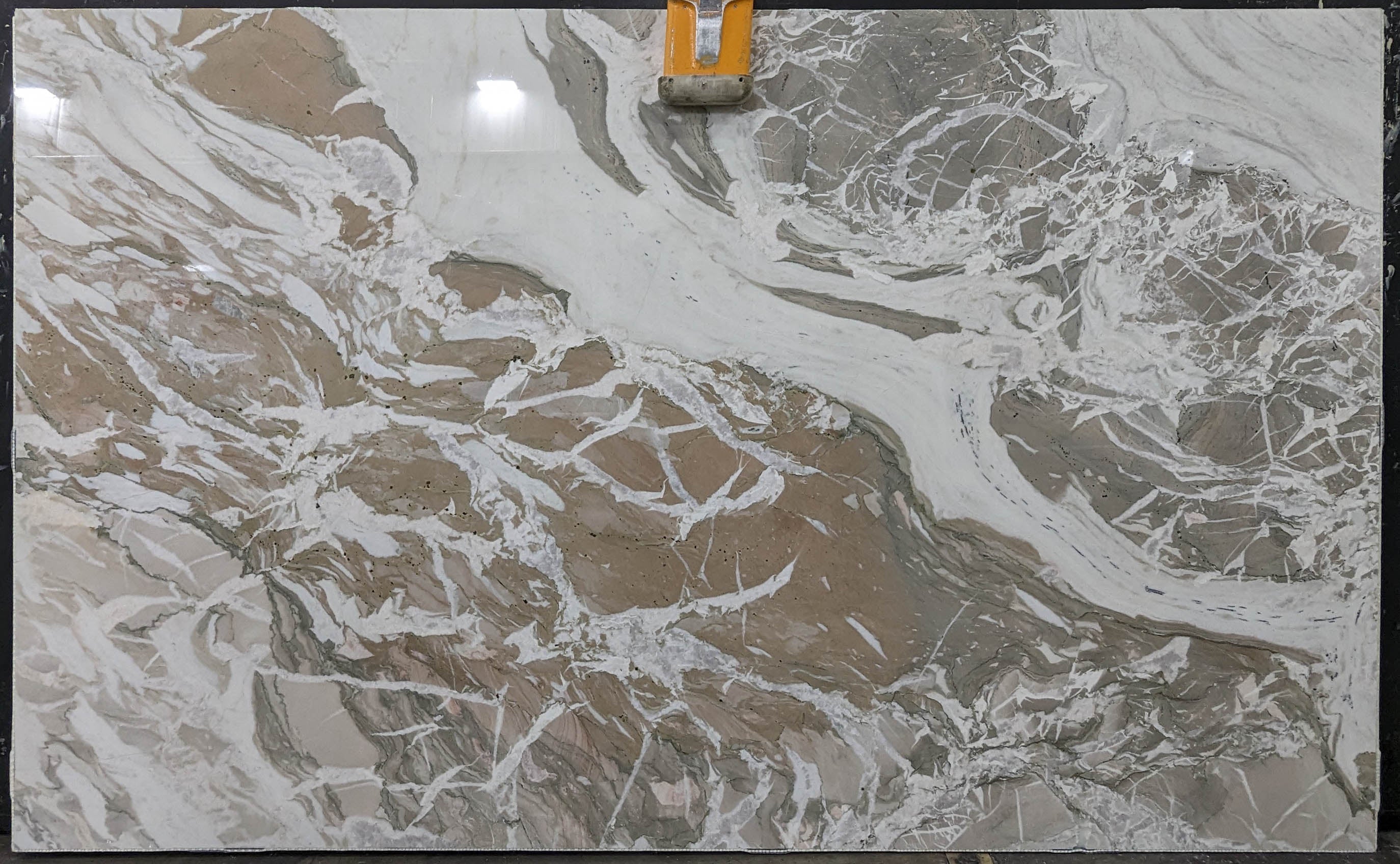  Calacatta Vagli Extra Marble Slab 3/4 - 28649#58 -  73X121 