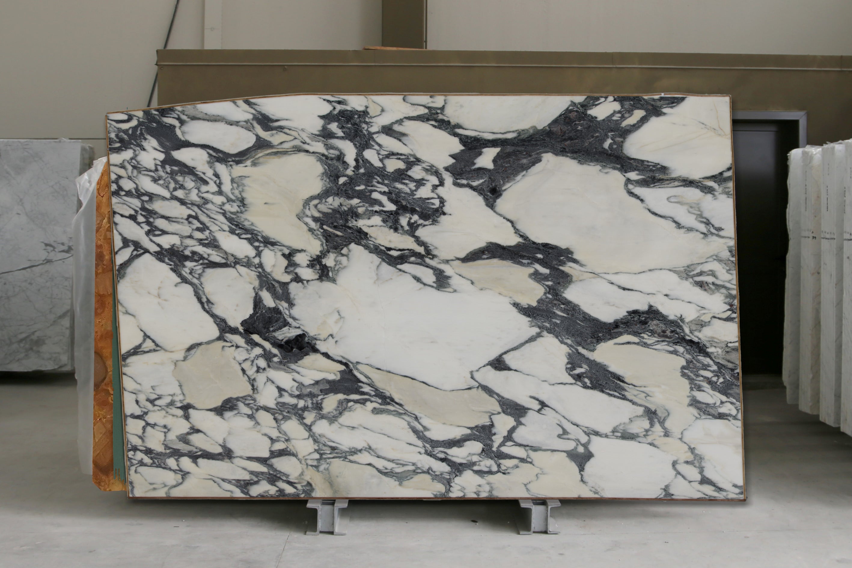  Calacatta Viola Marble Slab 3/4 - 13737A#62 -  74x116 