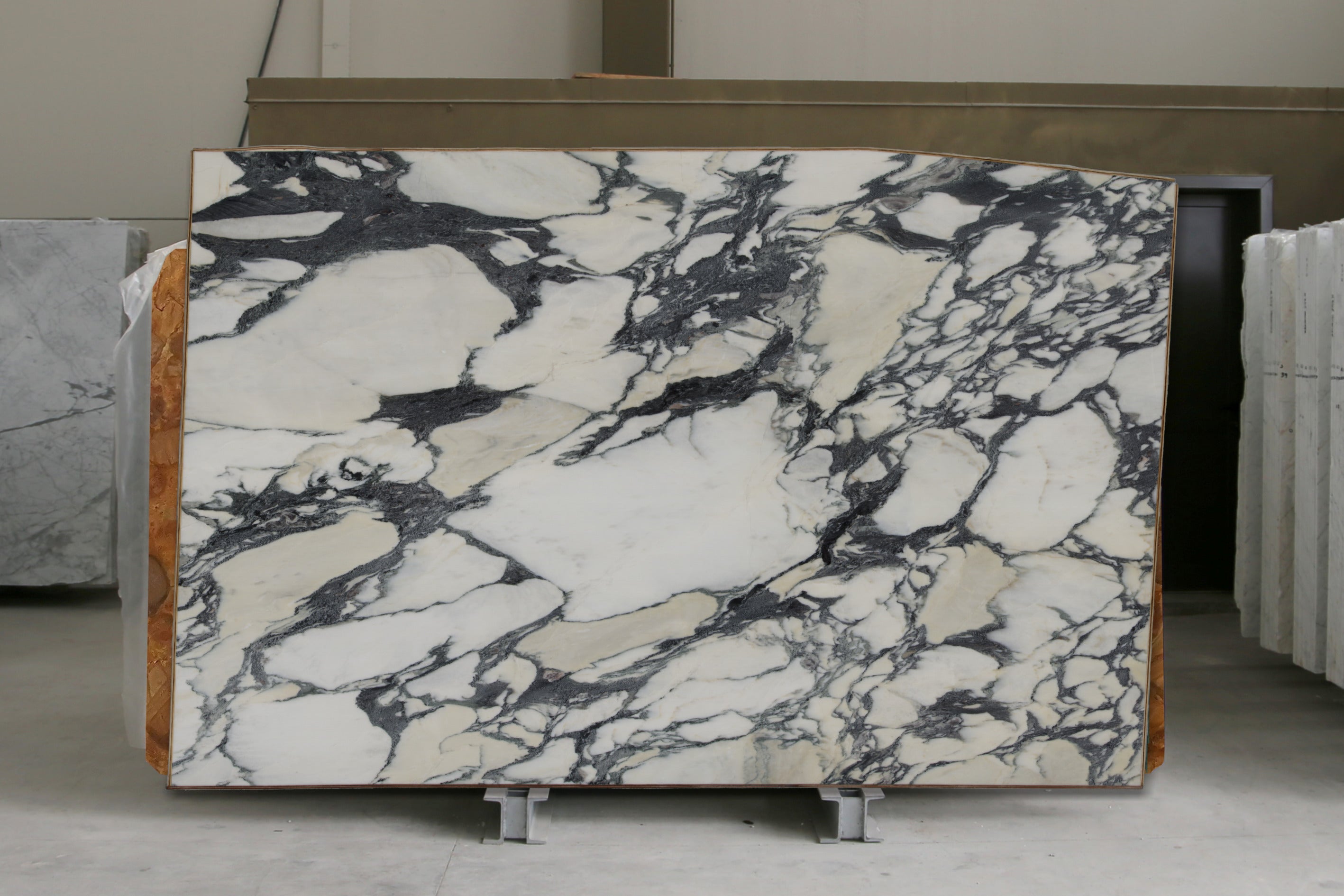  Calacatta Viola Marble Slab 3/4 - 13737A#63 -  74x116 