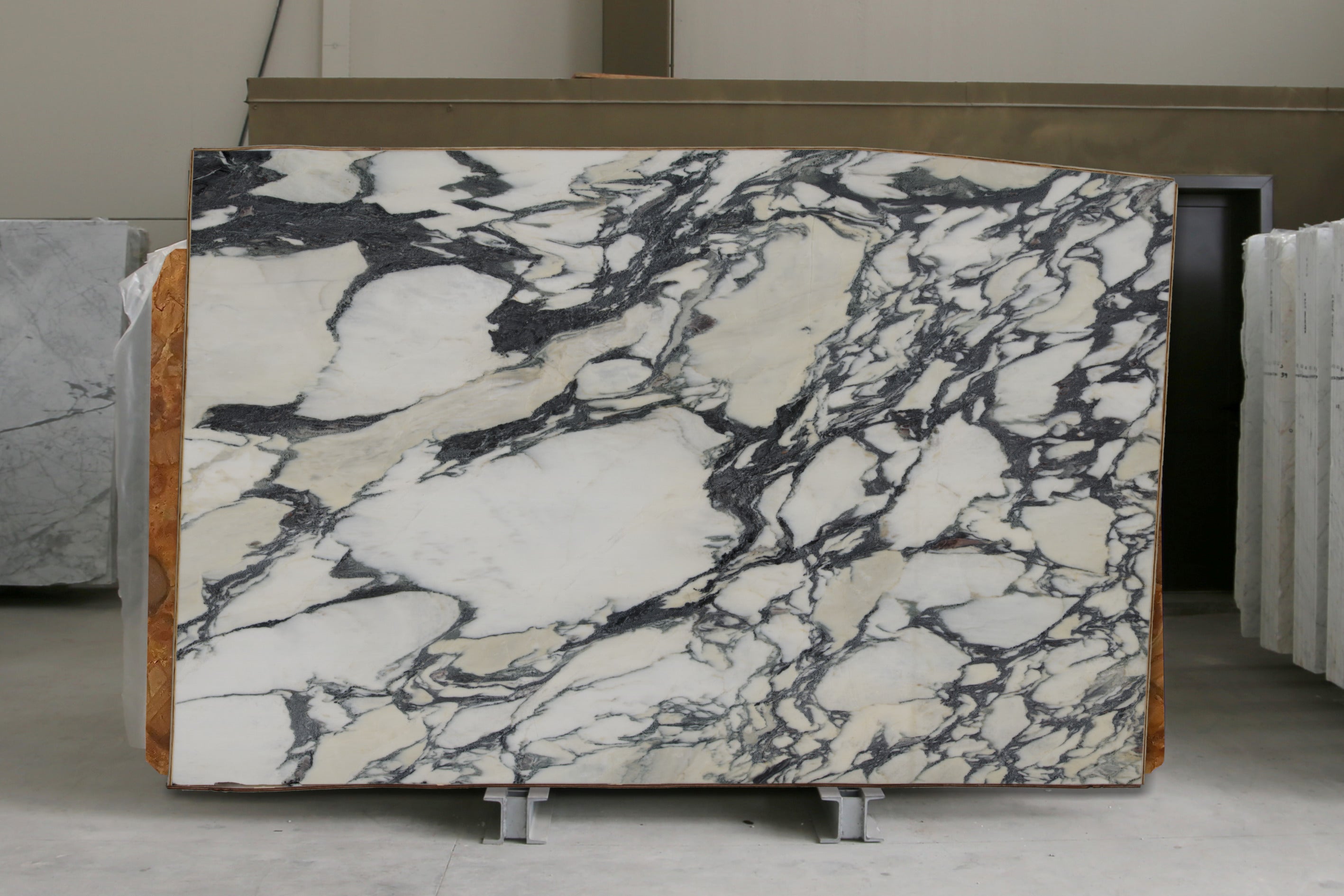  Calacatta Viola Marble Slab 3/4 - 13737A#67 -  74x116 