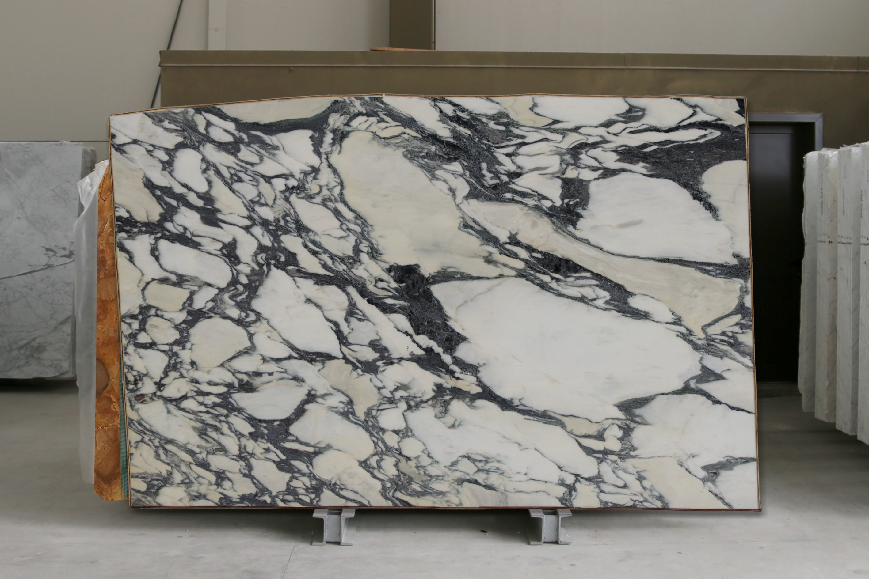  Calacatta Viola Marble Slab 3/4 - 13737A#70 -  74x116 