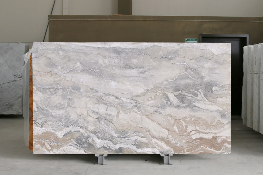  Dolce Vita Dolomite Slab 3/4 - 29529#31 -  68X122 VS 