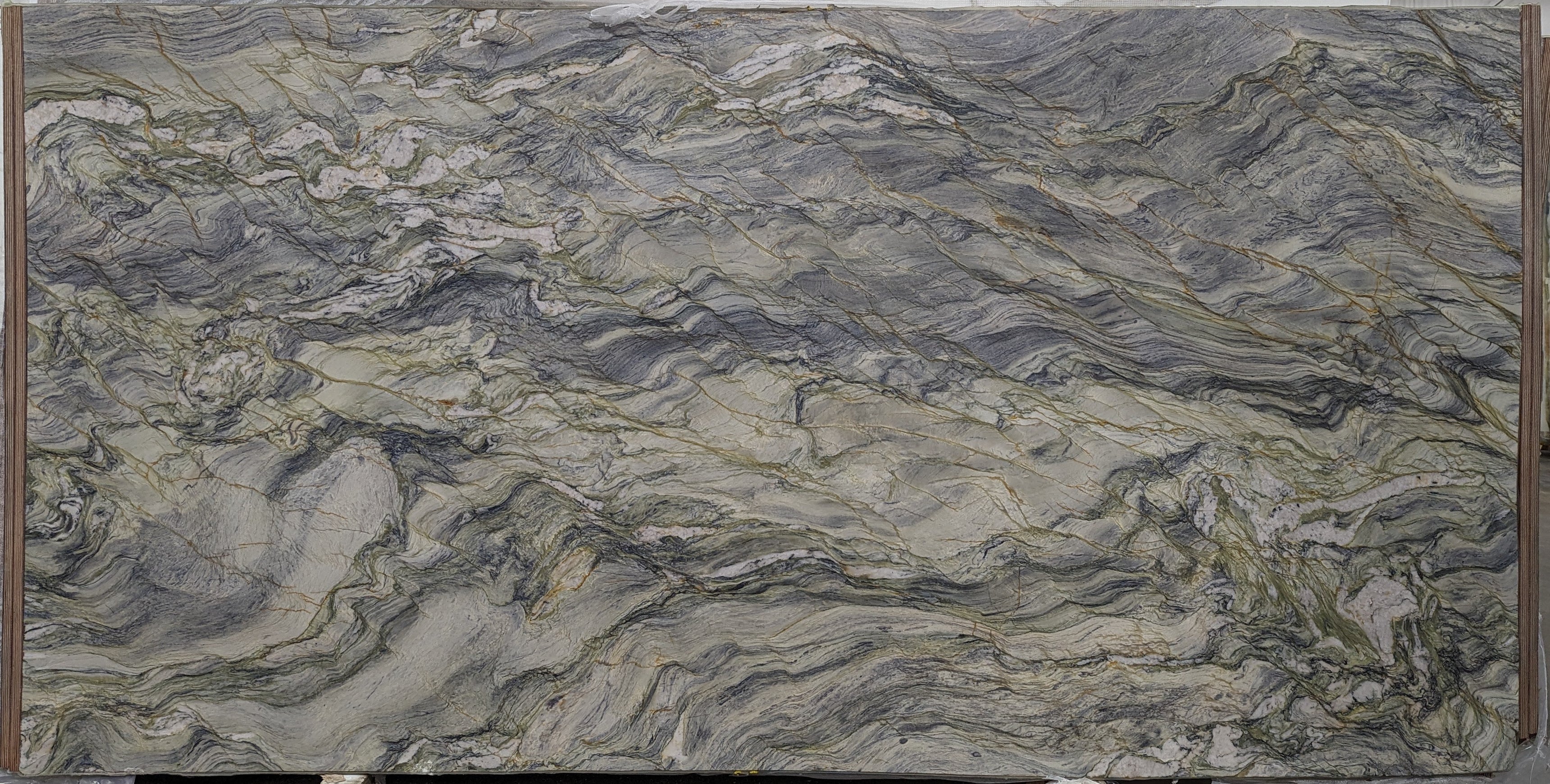  Extra Fusion Wow Dark Extra Quartzite Slab 3/4 - DH531#09 -  63X127 