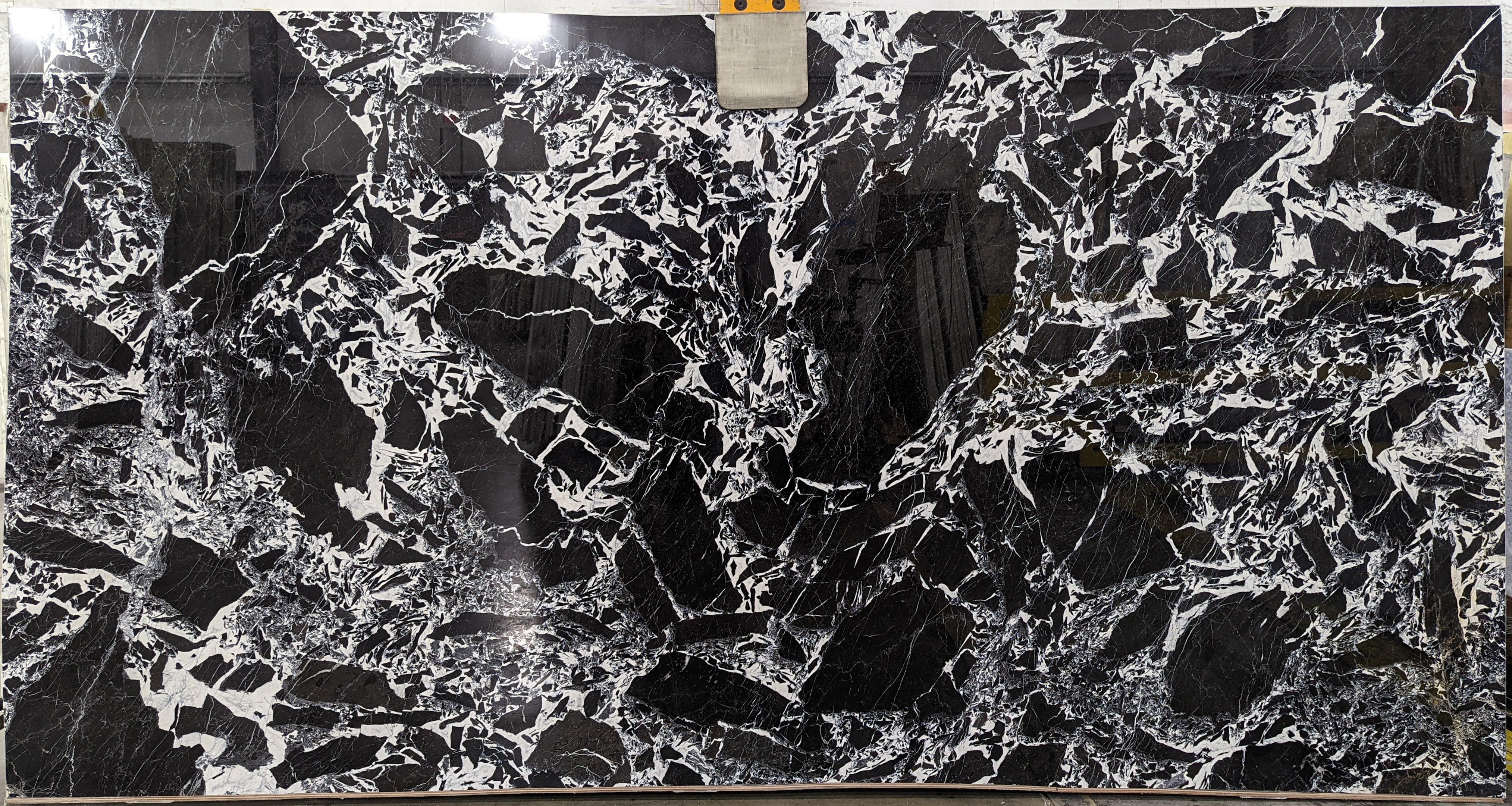  Grand%20Antique%20Marble%20Slab%203/4%22%20%20Polished%20Stone - 305281#21 -  71x136 