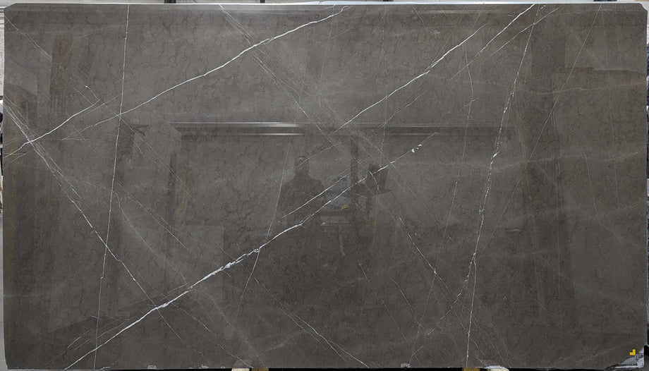  Grafite Marble Slab 3/4 - VR6882#37 -  70X127 